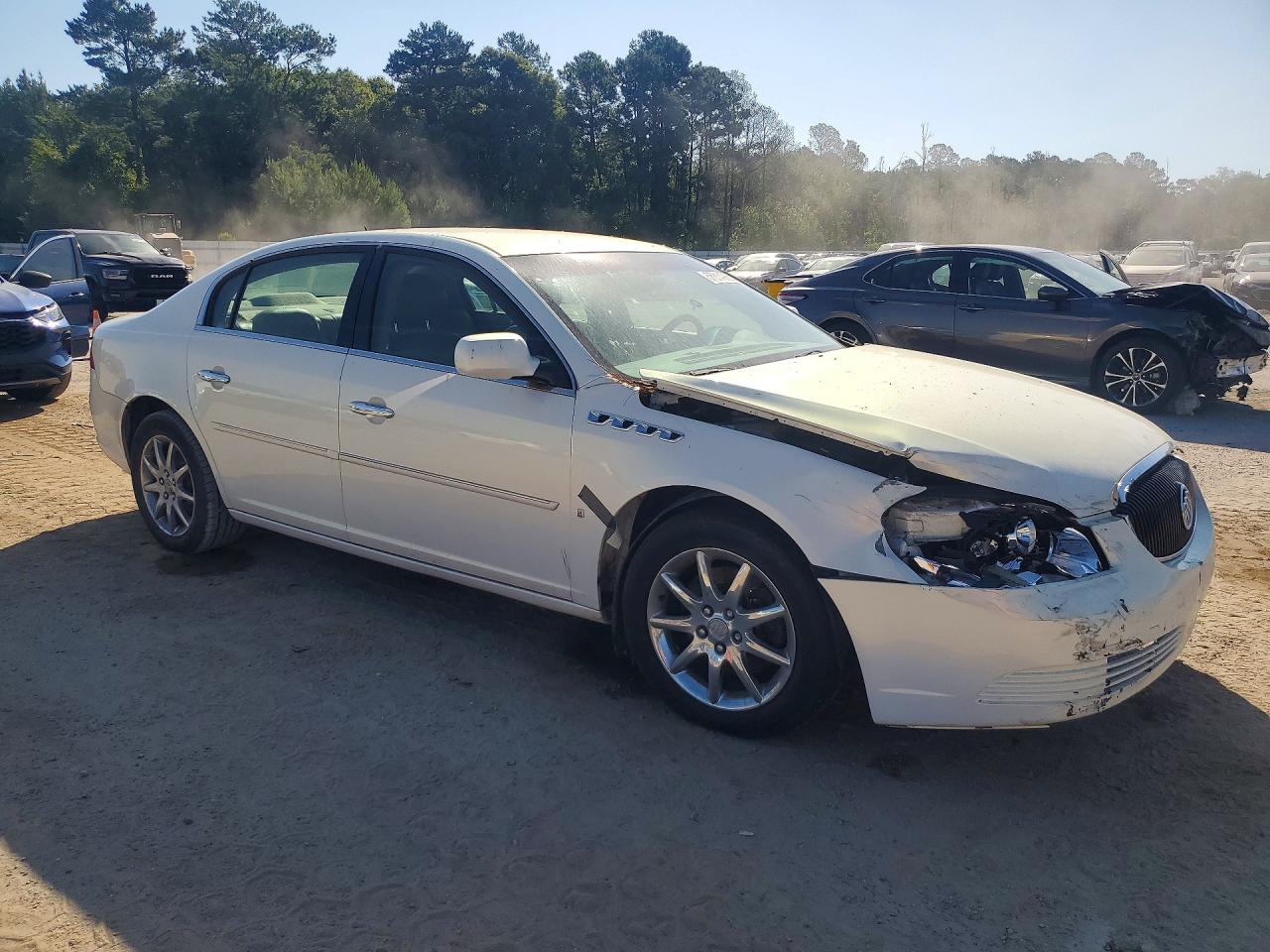 2006 Buick Lucerne Cxl White vin: 1G4HR57Y76U218144