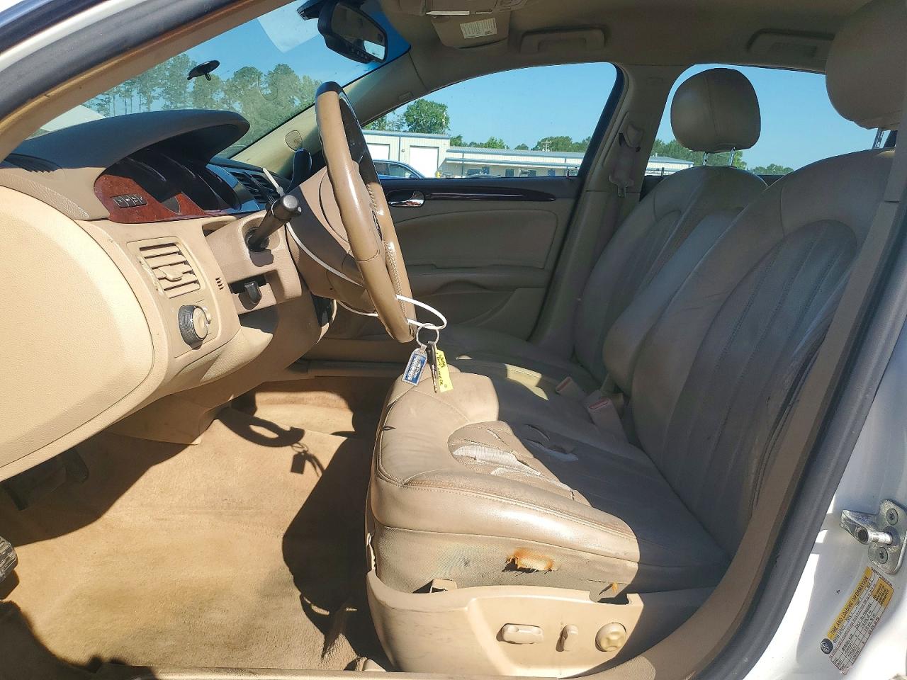 2006 Buick Lucerne Cxl White vin: 1G4HR57Y76U218144