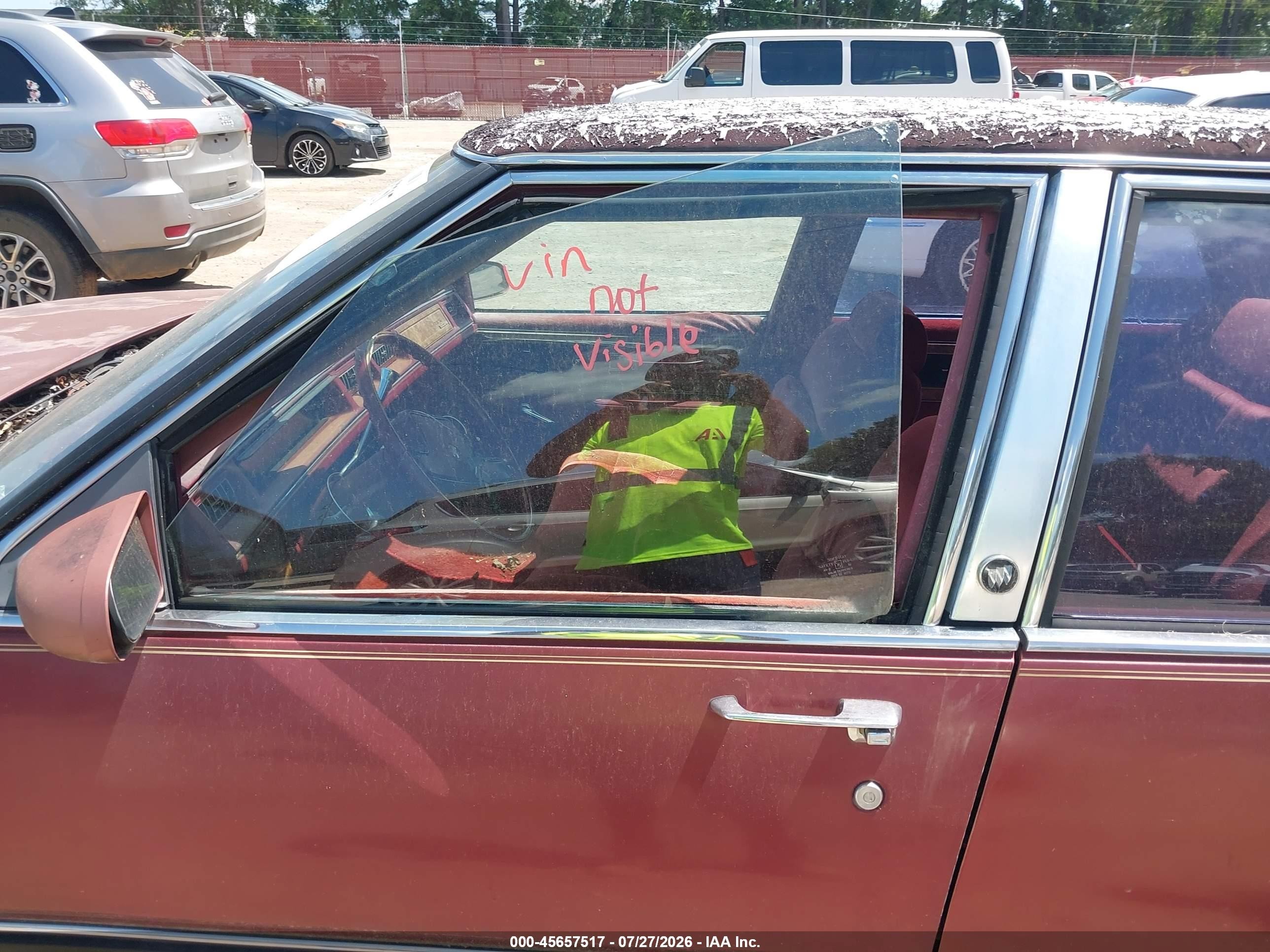 1986 Buick Lesabre Limited Red vin: 1G4HR6930GH488592