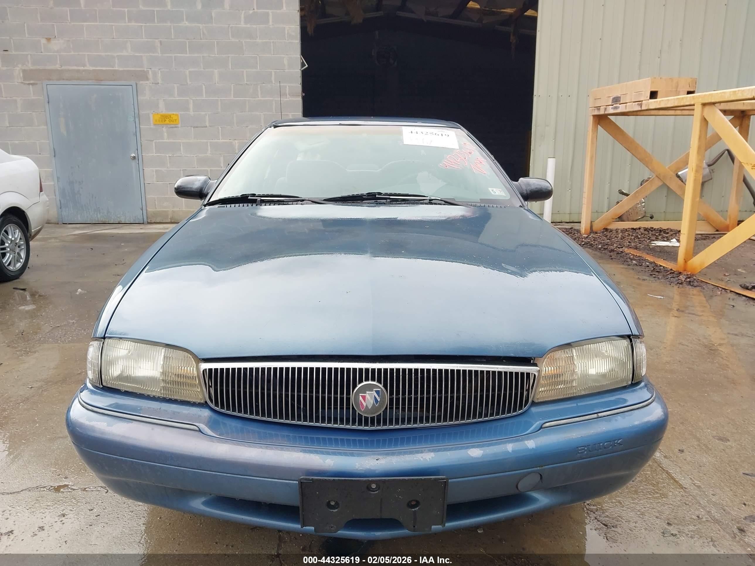 1998 Buick Skylark Custom   Blue vin: 1G4NJ52M7WC401547