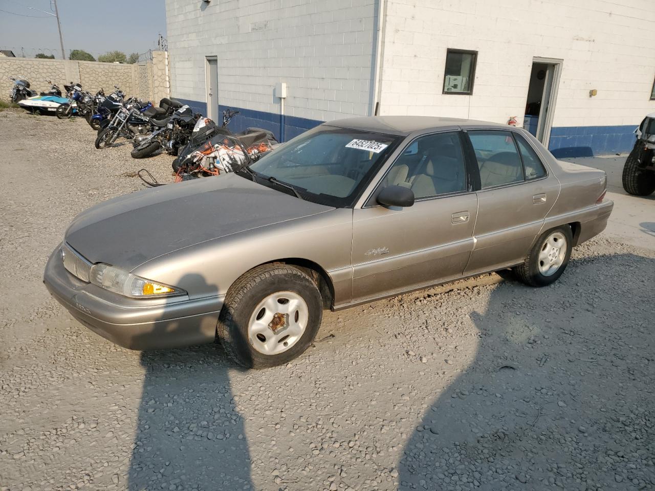 1997 Buick Skylark Gran Sport Tan vin: 1G4NJ52M8VC413351