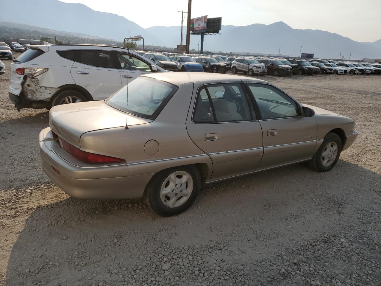 1997 Buick Skylark Gran Sport Tan vin: 1G4NJ52M8VC413351