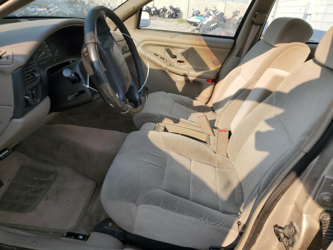 1997 Buick Skylark Gran Sport Tan vin: 1G4NJ52M8VC413351