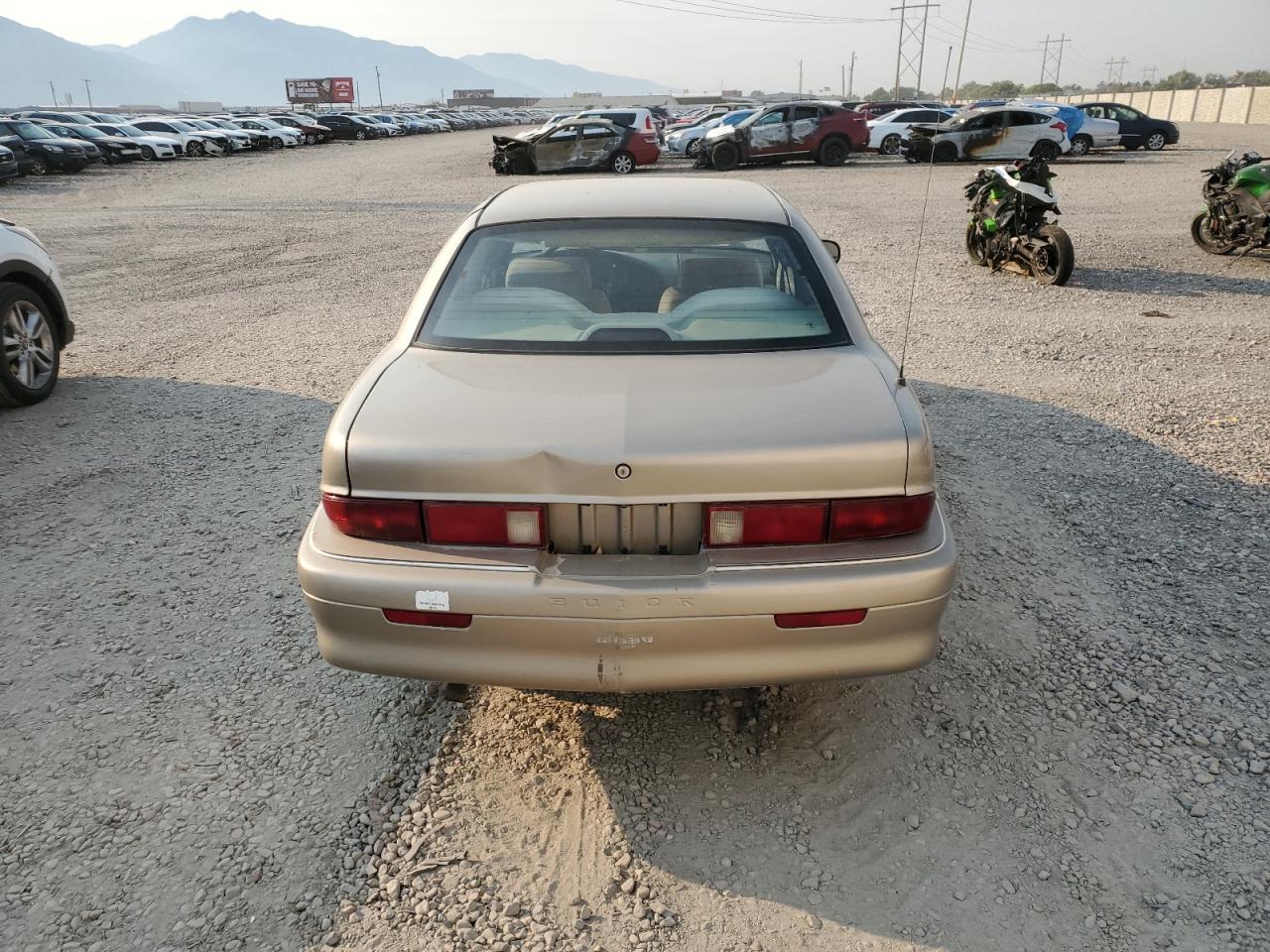1997 Buick Skylark Gran Sport Tan vin: 1G4NJ52M8VC413351