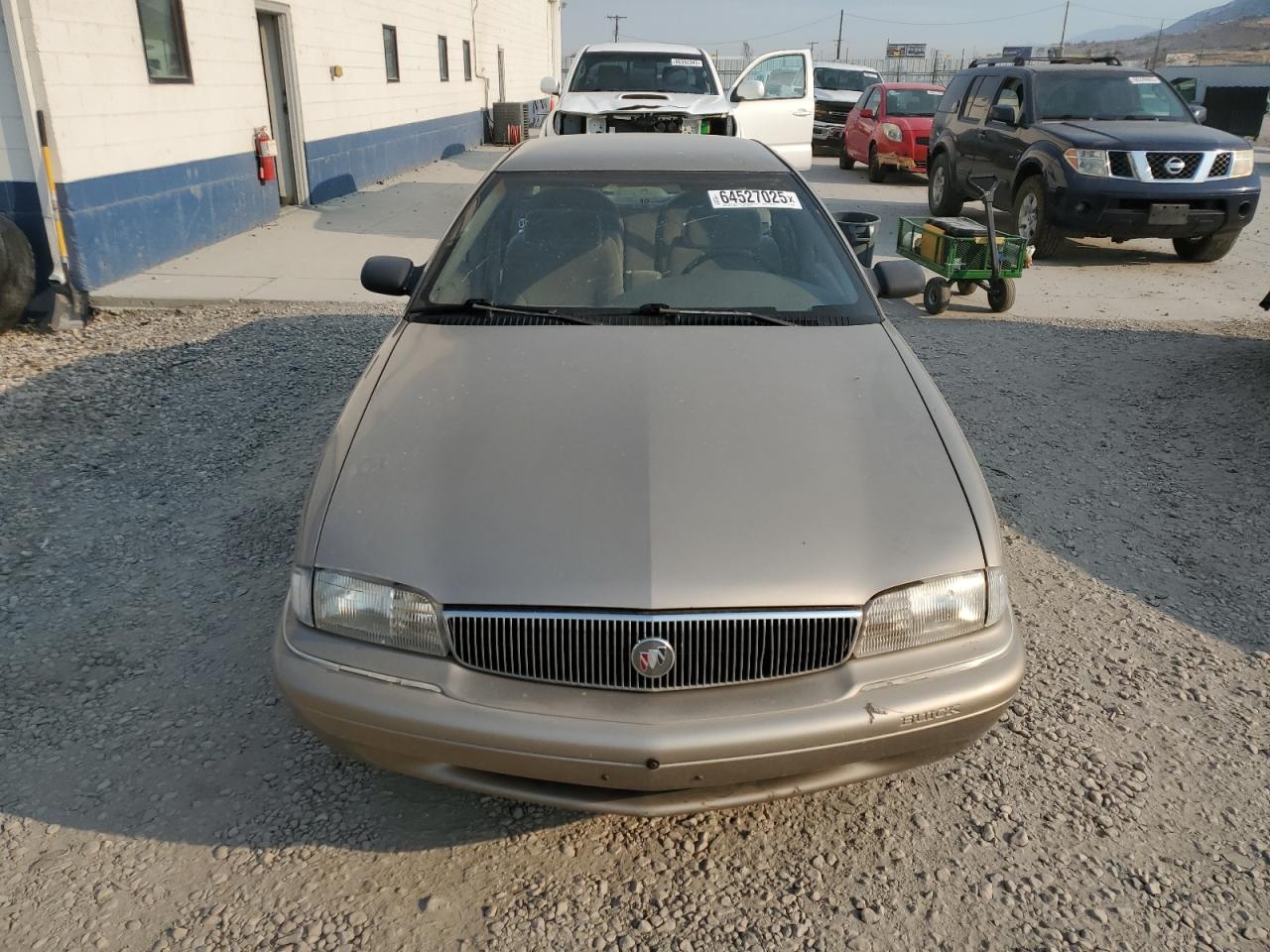 1997 Buick Skylark Gran Sport Tan vin: 1G4NJ52M8VC413351