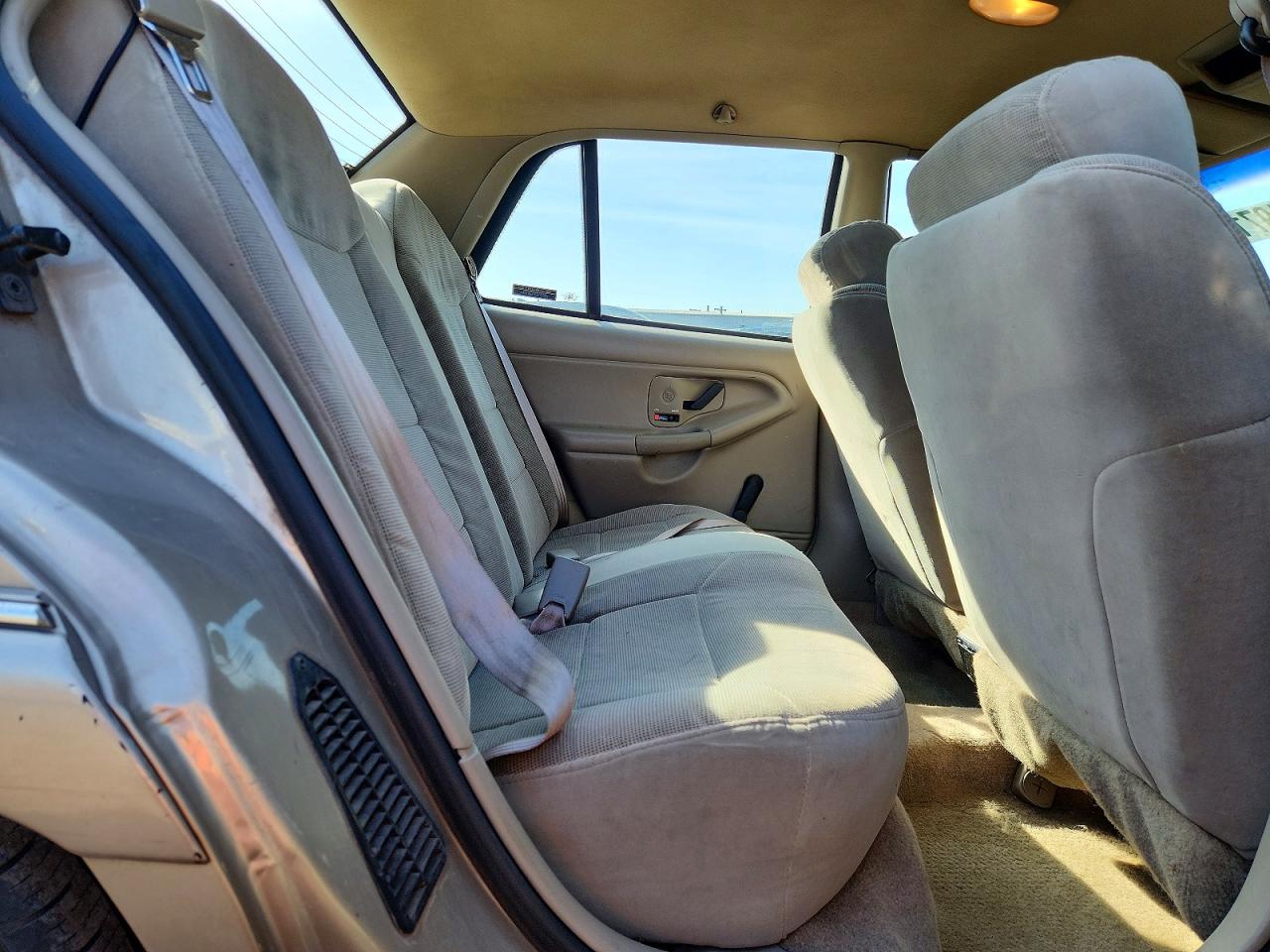 1997 Buick Skylark Gran Sport Gold vin: 1G4NJ52M9VC445614