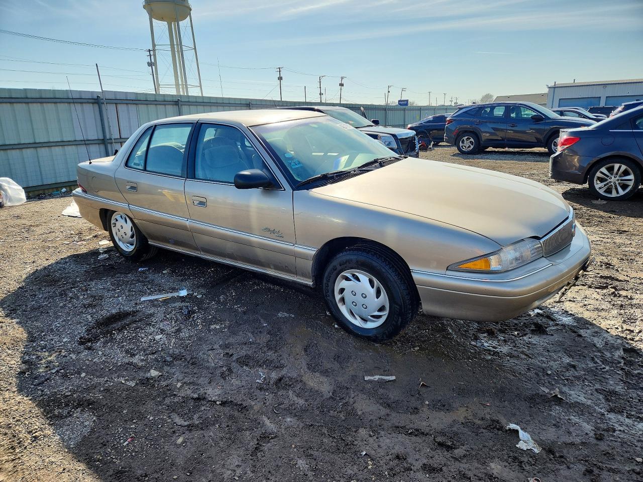 1997 Buick Skylark Gran Sport Gold vin: 1G4NJ52M9VC445614