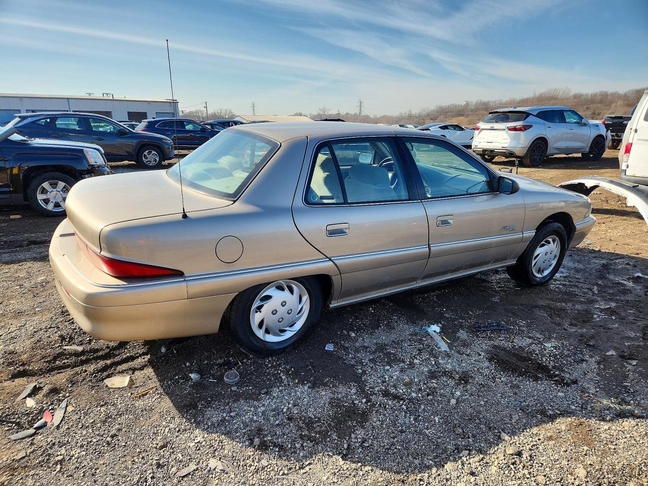 1997 Buick Skylark Gran Sport Gold vin: 1G4NJ52M9VC445614