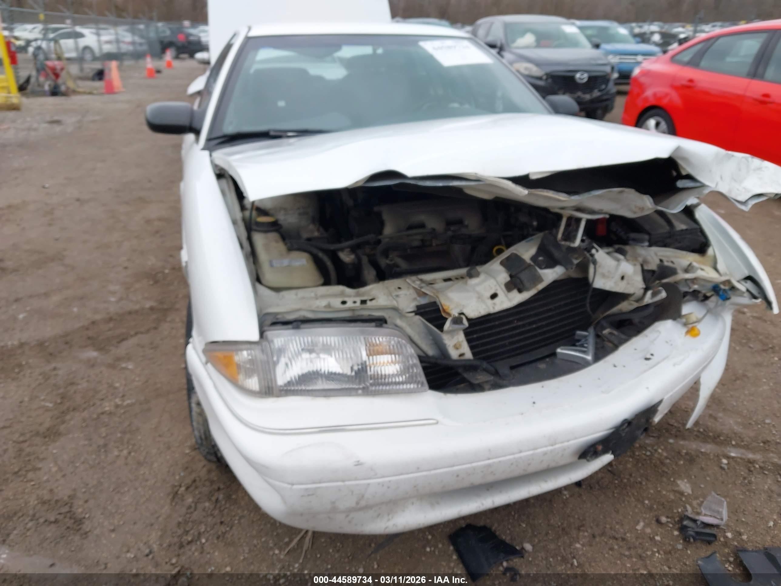 1998 Buick Skylark Custom   White vin: 1G4NJ52M9WC409939