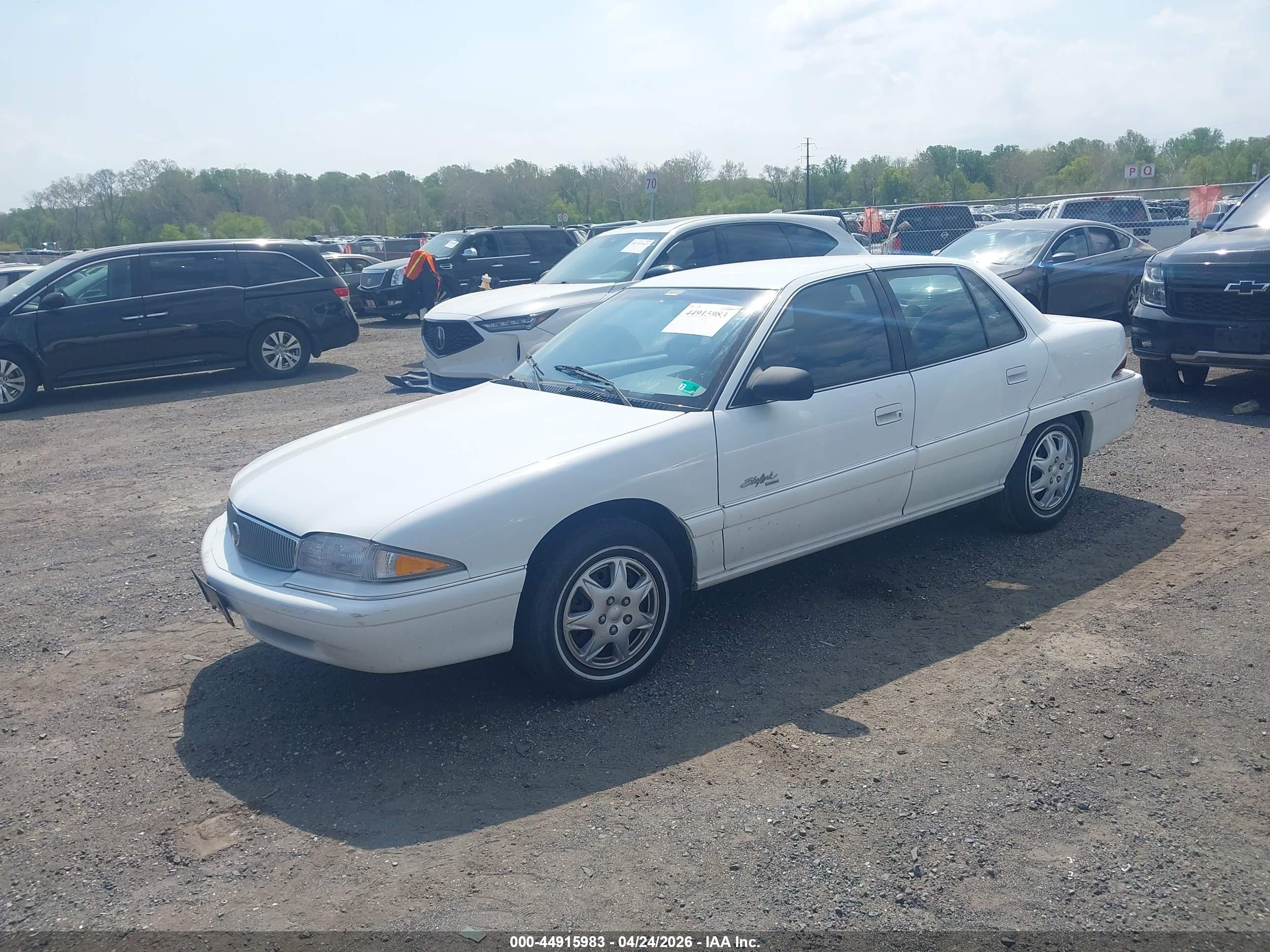 1997 Buick Skylark Custom Белый vin: 1G4NJ52T0VC428952