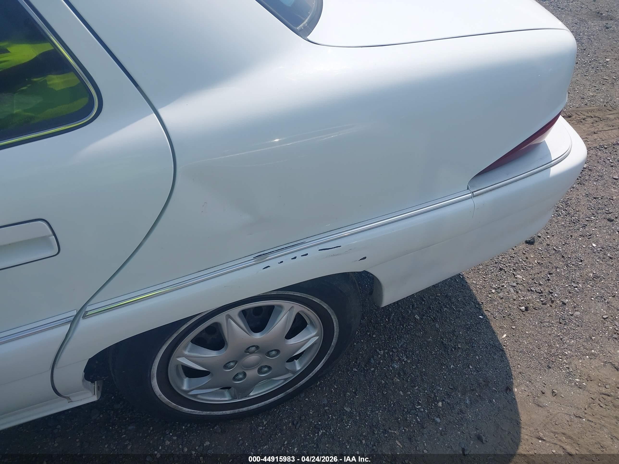 1997 Buick Skylark Custom Белый vin: 1G4NJ52T0VC428952