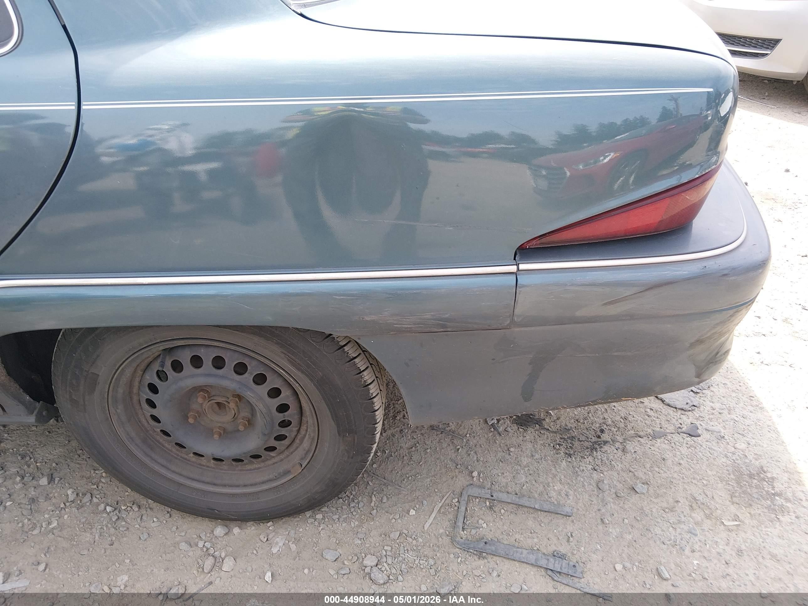 1997 Buick Skylark Custom Green vin: 1G4NJ52T4VC423172