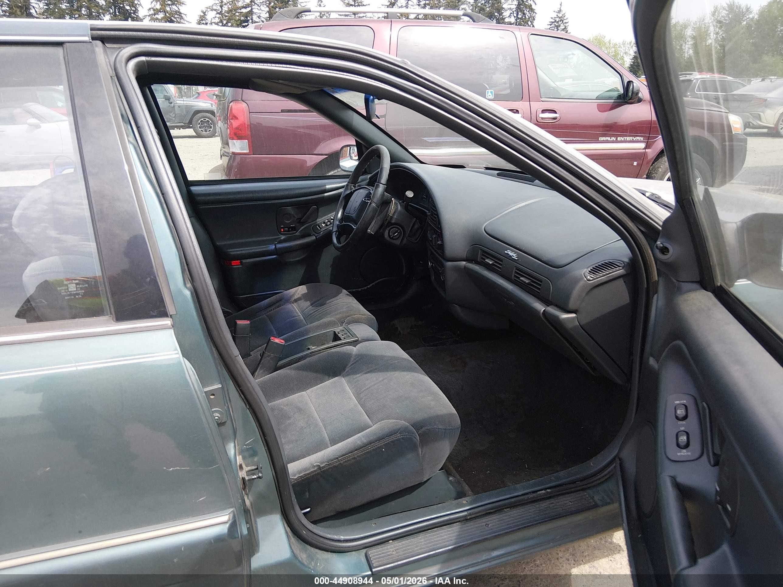 1997 Buick Skylark Custom Green vin: 1G4NJ52T4VC423172