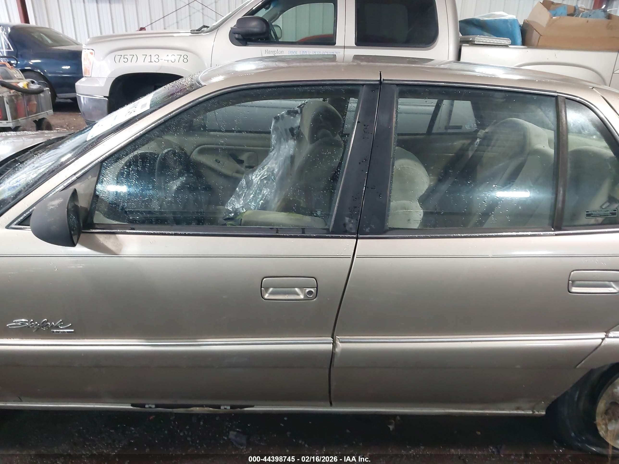 1997 Buick Skylark Custom Beige vin: 1G4NJ52T7VC410416