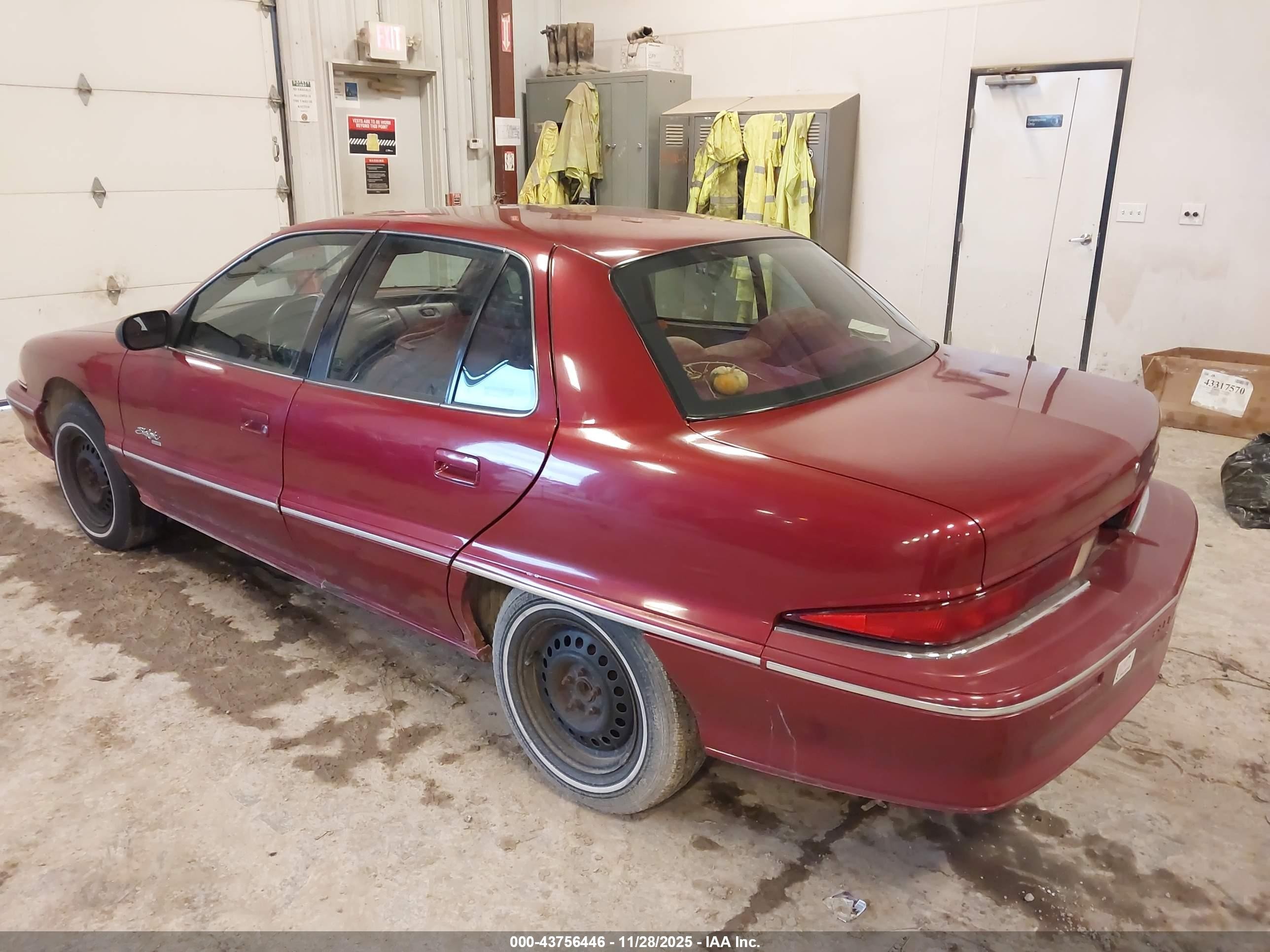 1993 Buick Skylark Custom Red vin: 1G4NV543XPC300481