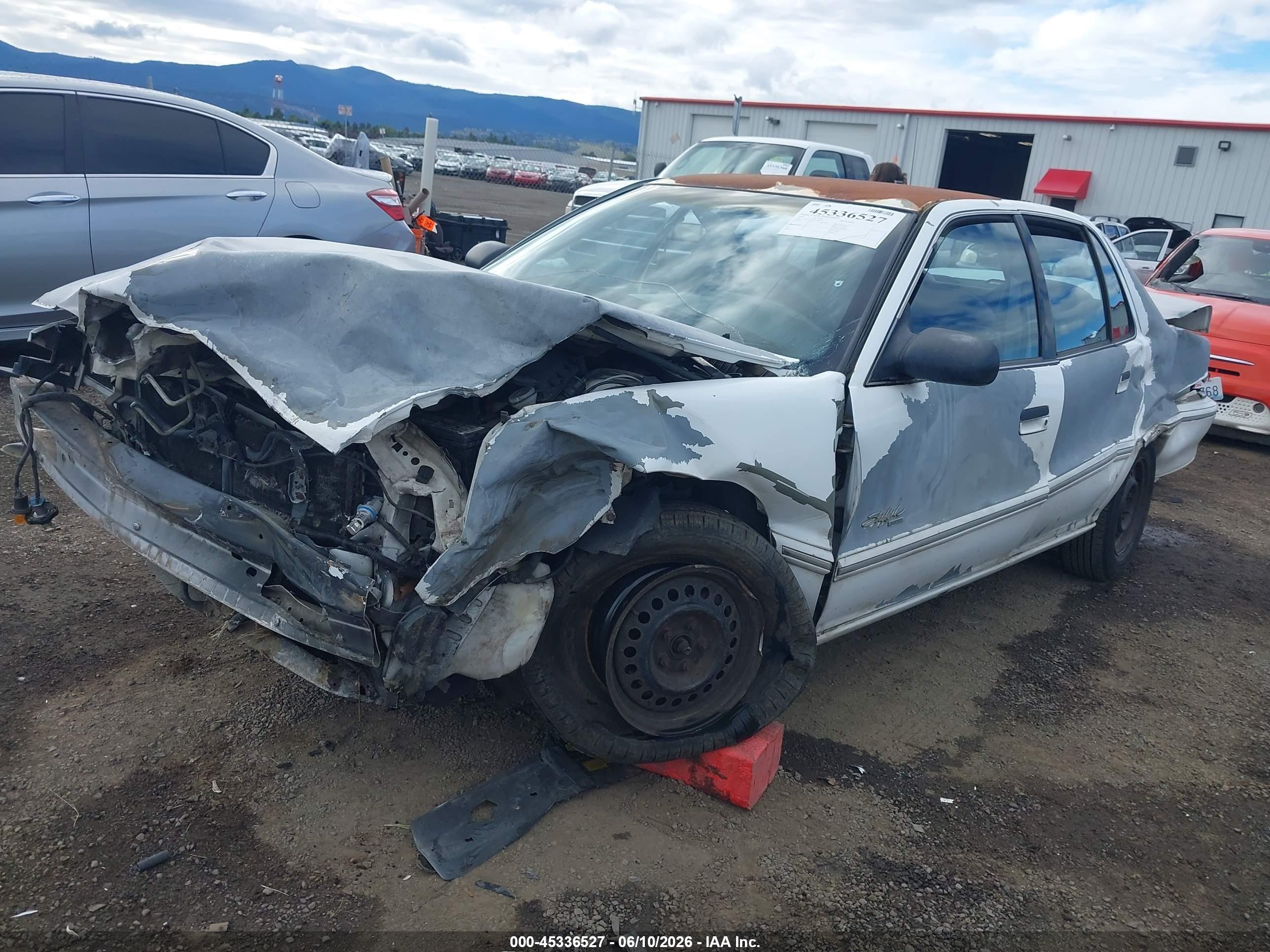 1993 Buick Skylark Custom White vin: 1G4NV54NXPC298569