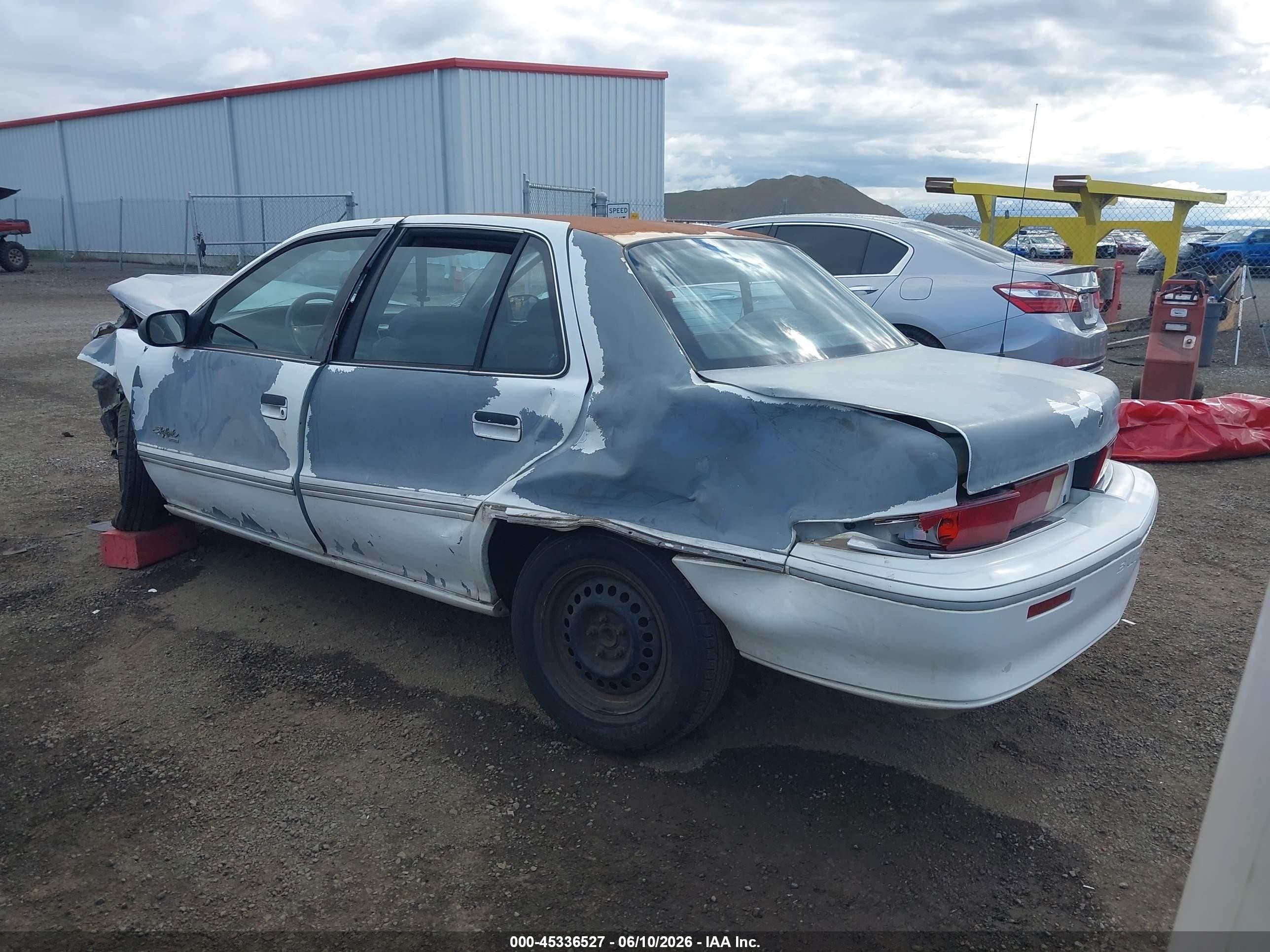 1993 Buick Skylark Custom White vin: 1G4NV54NXPC298569