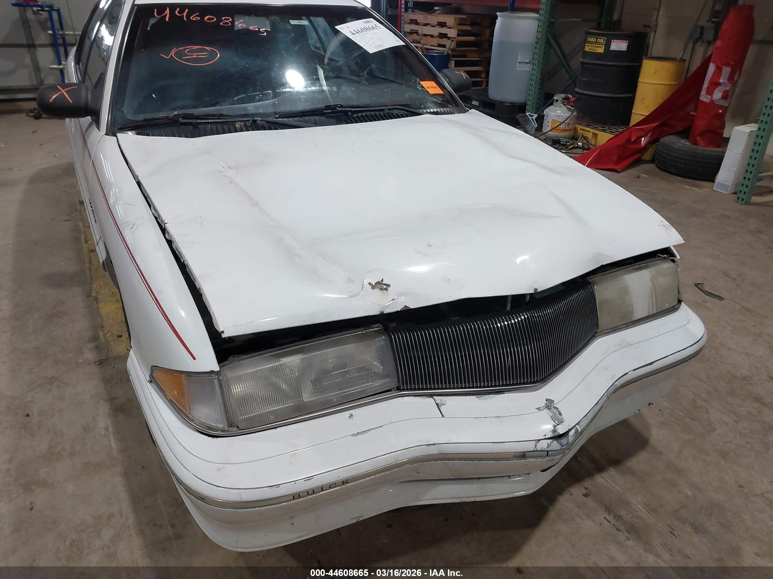 1995 Buick Skylark Gran Sport/custom/limited White vin: 1G4NV55M0SC445996