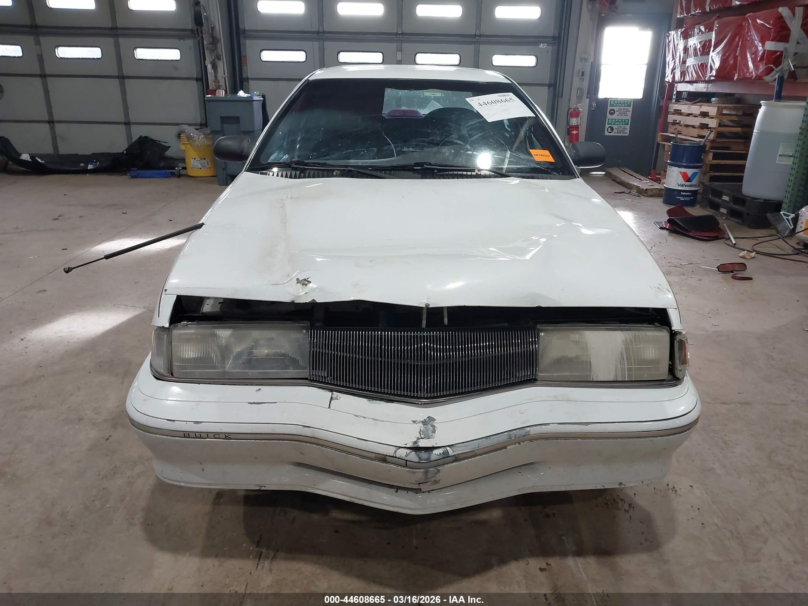 1995 Buick Skylark Gran Sport/custom/limited White vin: 1G4NV55M0SC445996