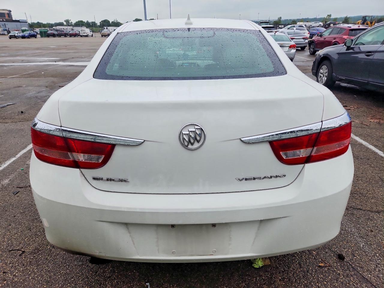 2013 Buick Verano White vin: 1G4PP5SK0D4100860