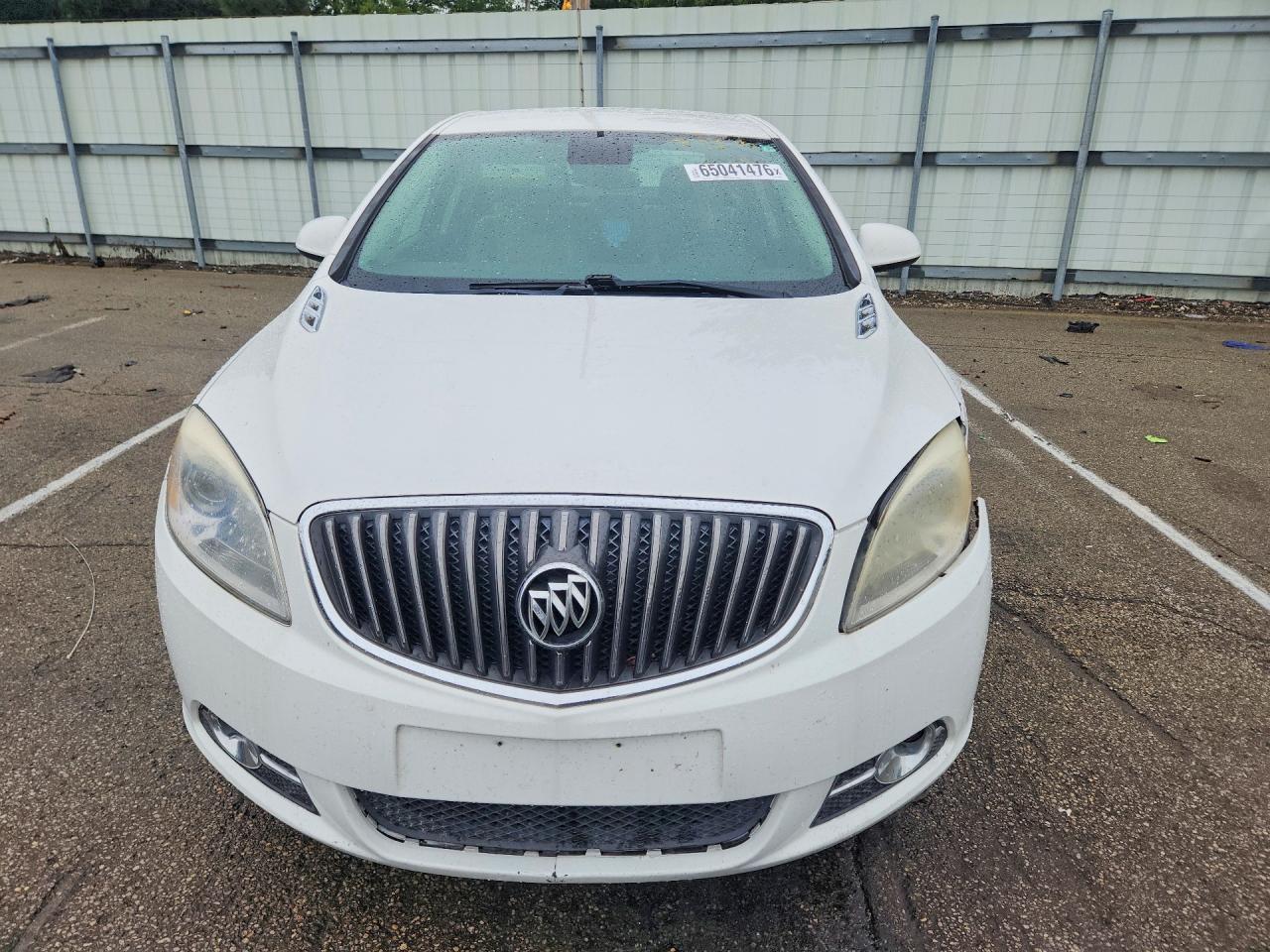 2013 Buick Verano White vin: 1G4PP5SK0D4100860