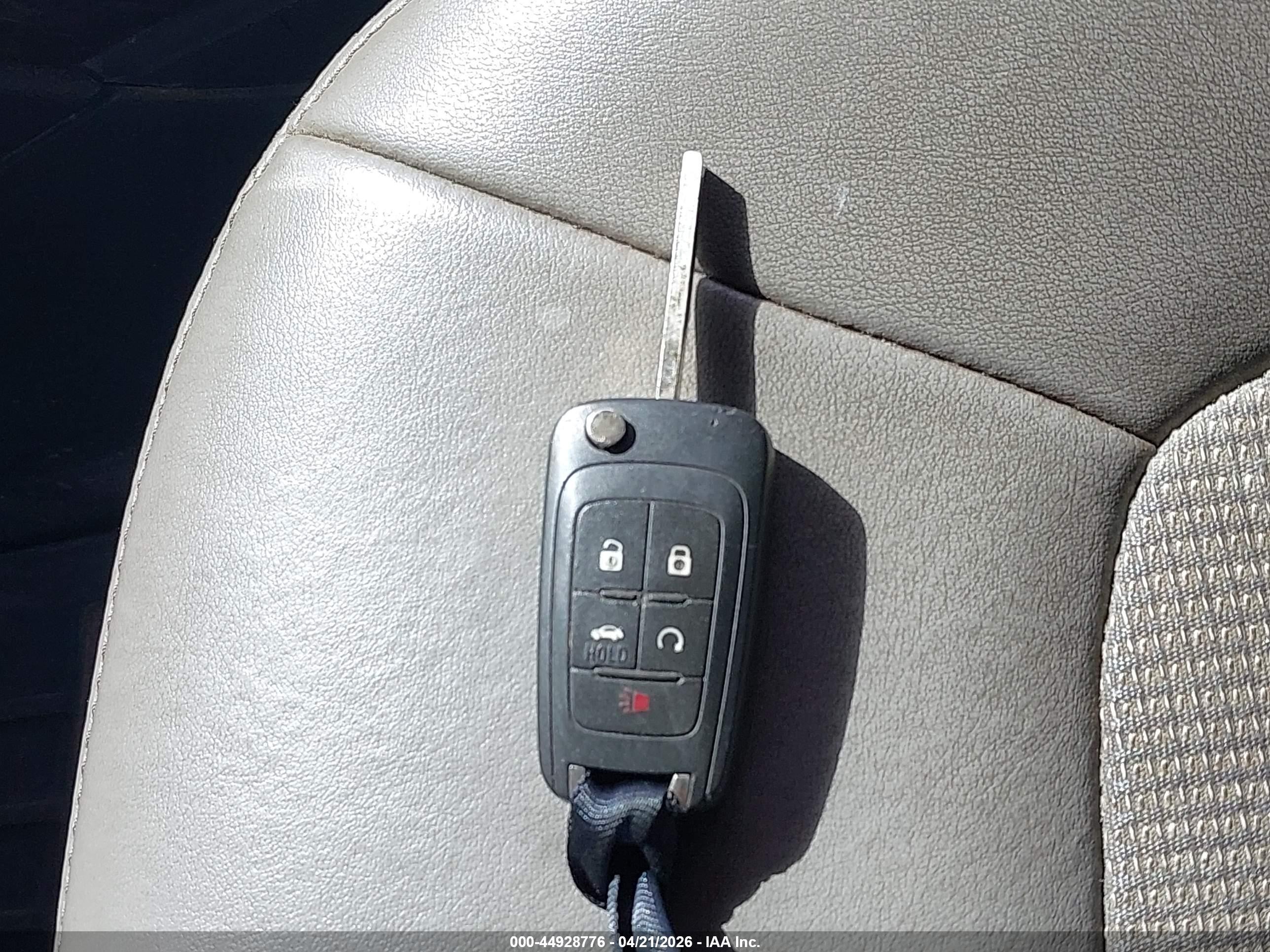 2013 Buick Verano   Синий vin: 1G4PP5SK0D4127105