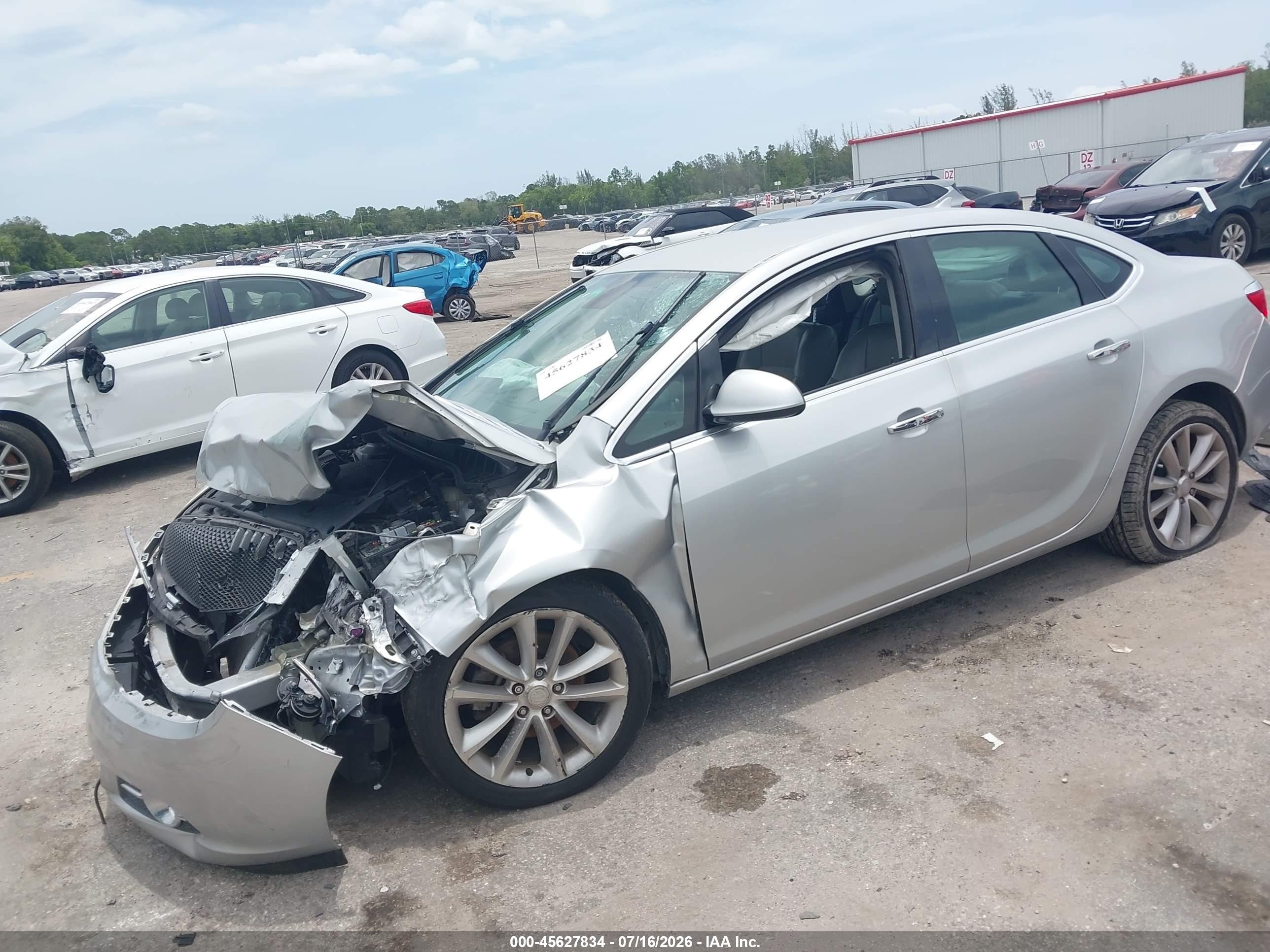 2014 Buick Verano   Silver vin: 1G4PP5SK0E4233295