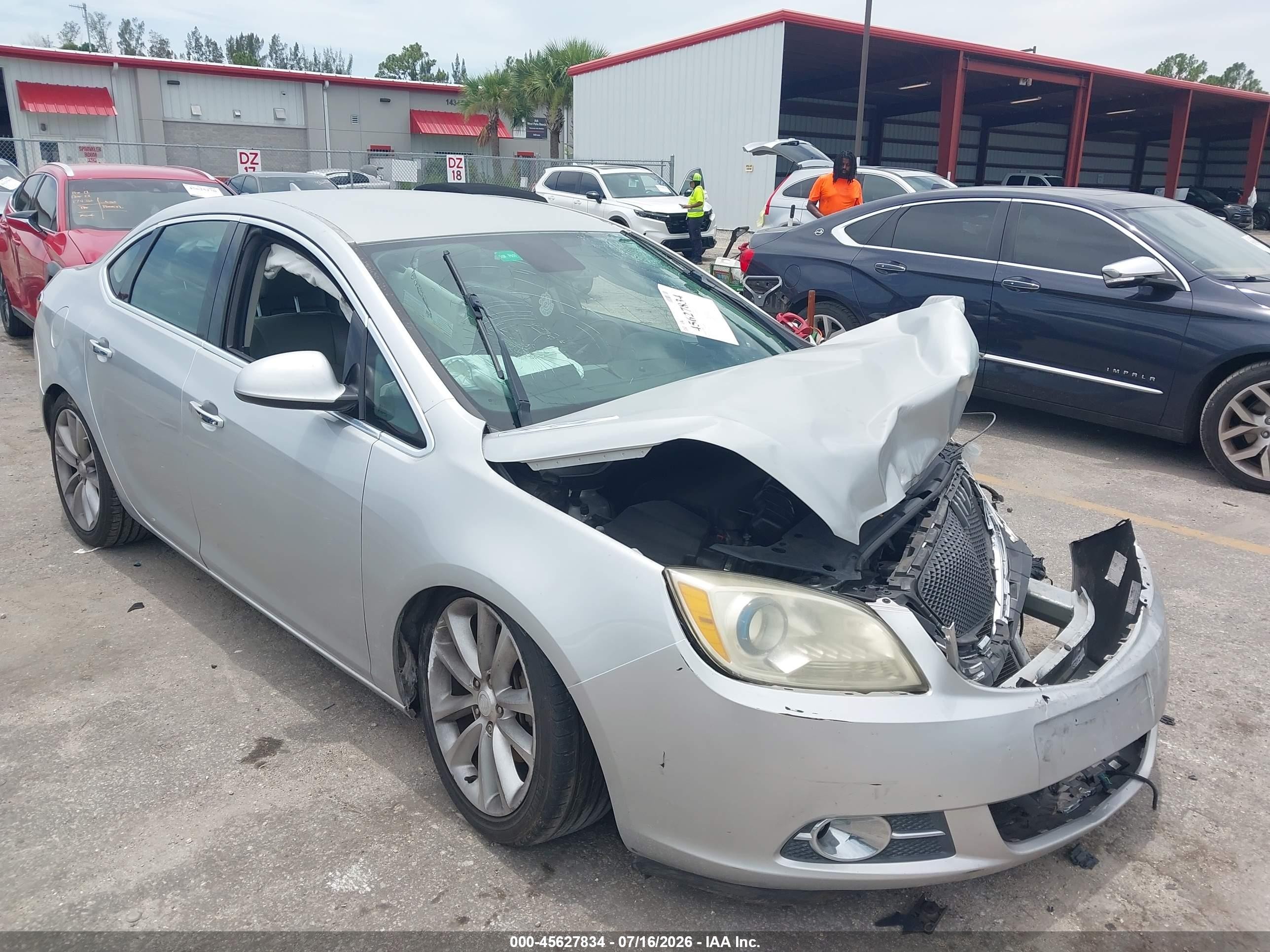2014 Buick Verano   Silver vin: 1G4PP5SK0E4233295