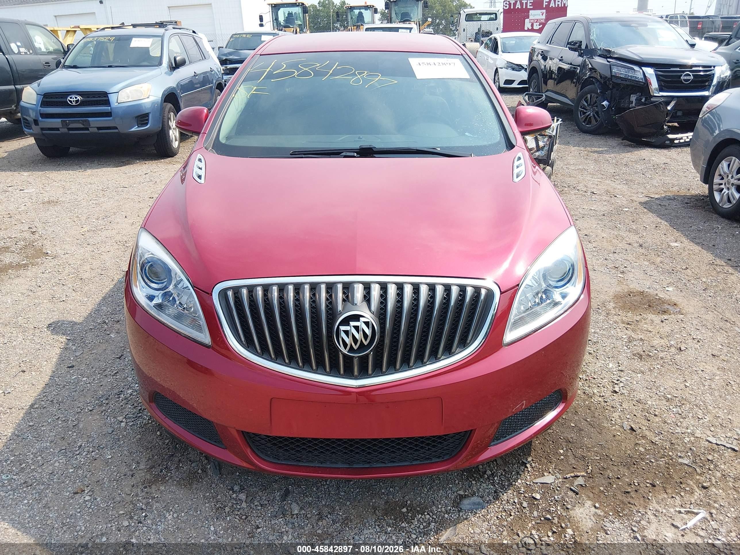 2015 Buick Verano   Red vin: 1G4PP5SK0F4218023