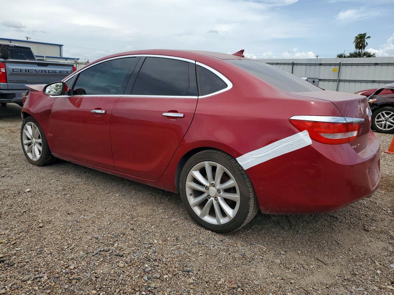 2012 Buick Verano Red vin: 1G4PP5SK1C4175212