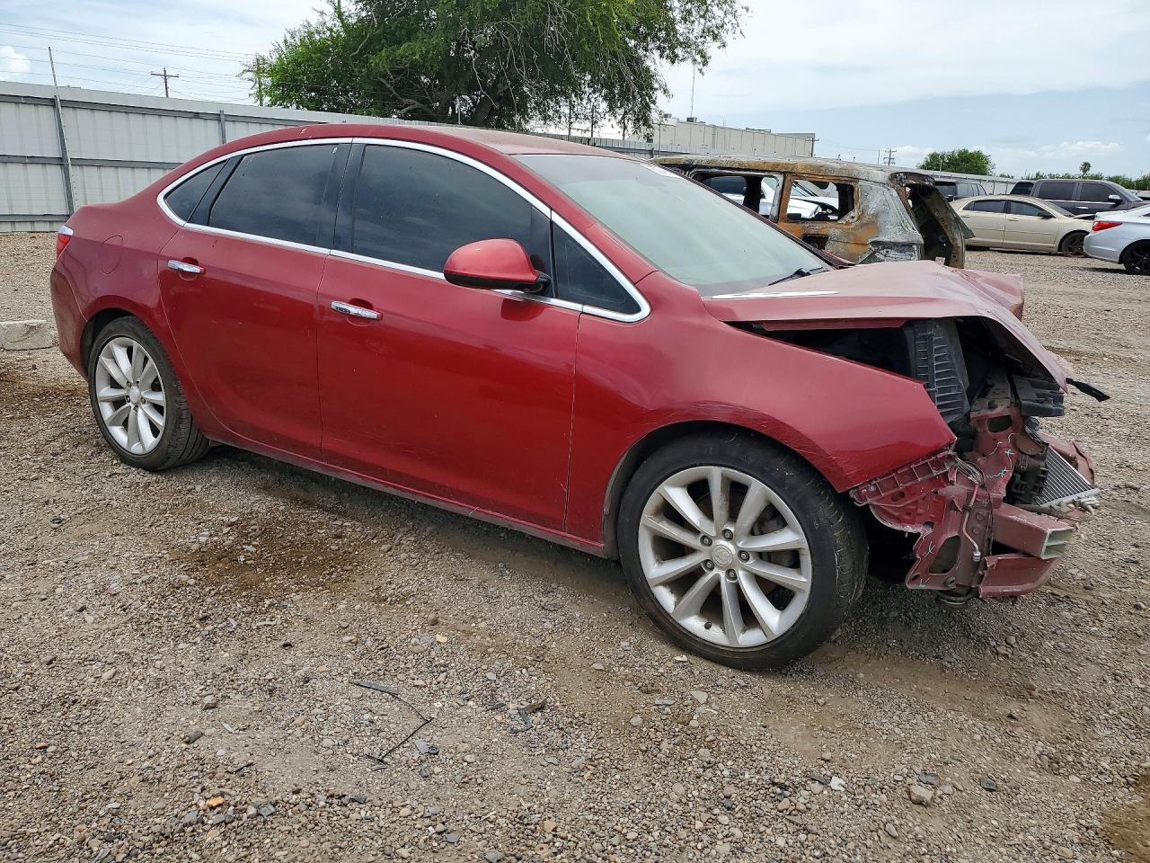 2012 Buick Verano Red vin: 1G4PP5SK1C4175212