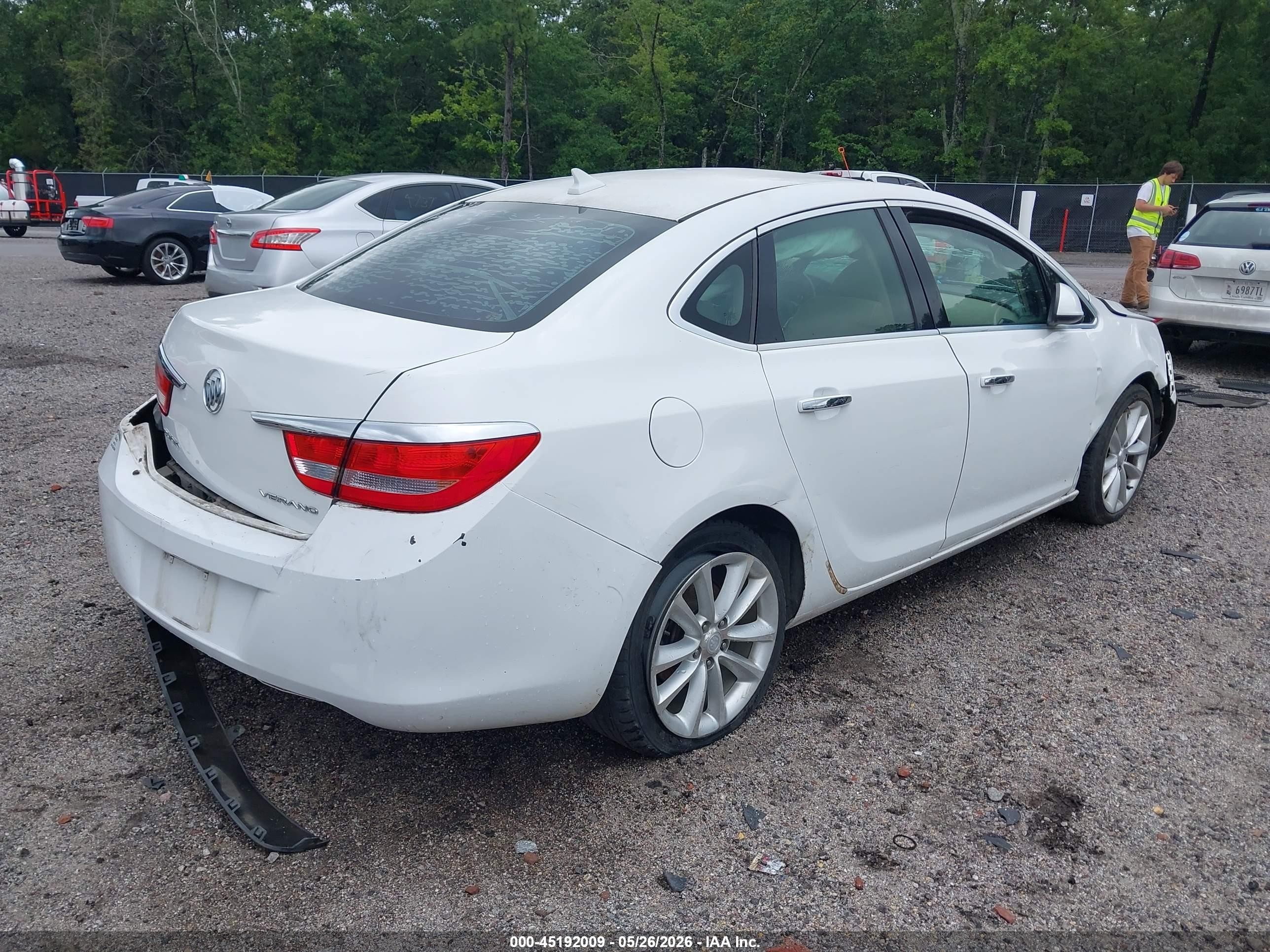 2012 Buick Verano   Белый vin: 1G4PP5SK1C4199154