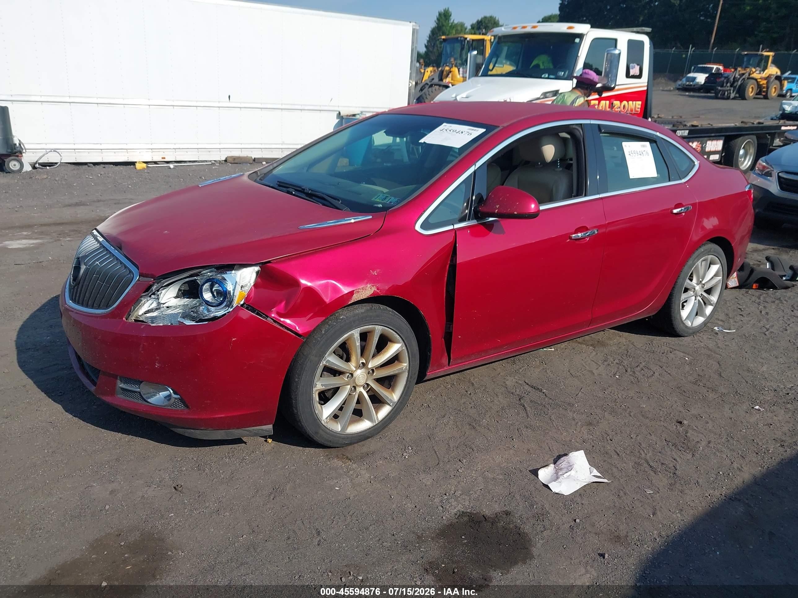 2013 Buick Verano   Красный vin: 1G4PP5SK1D4224488