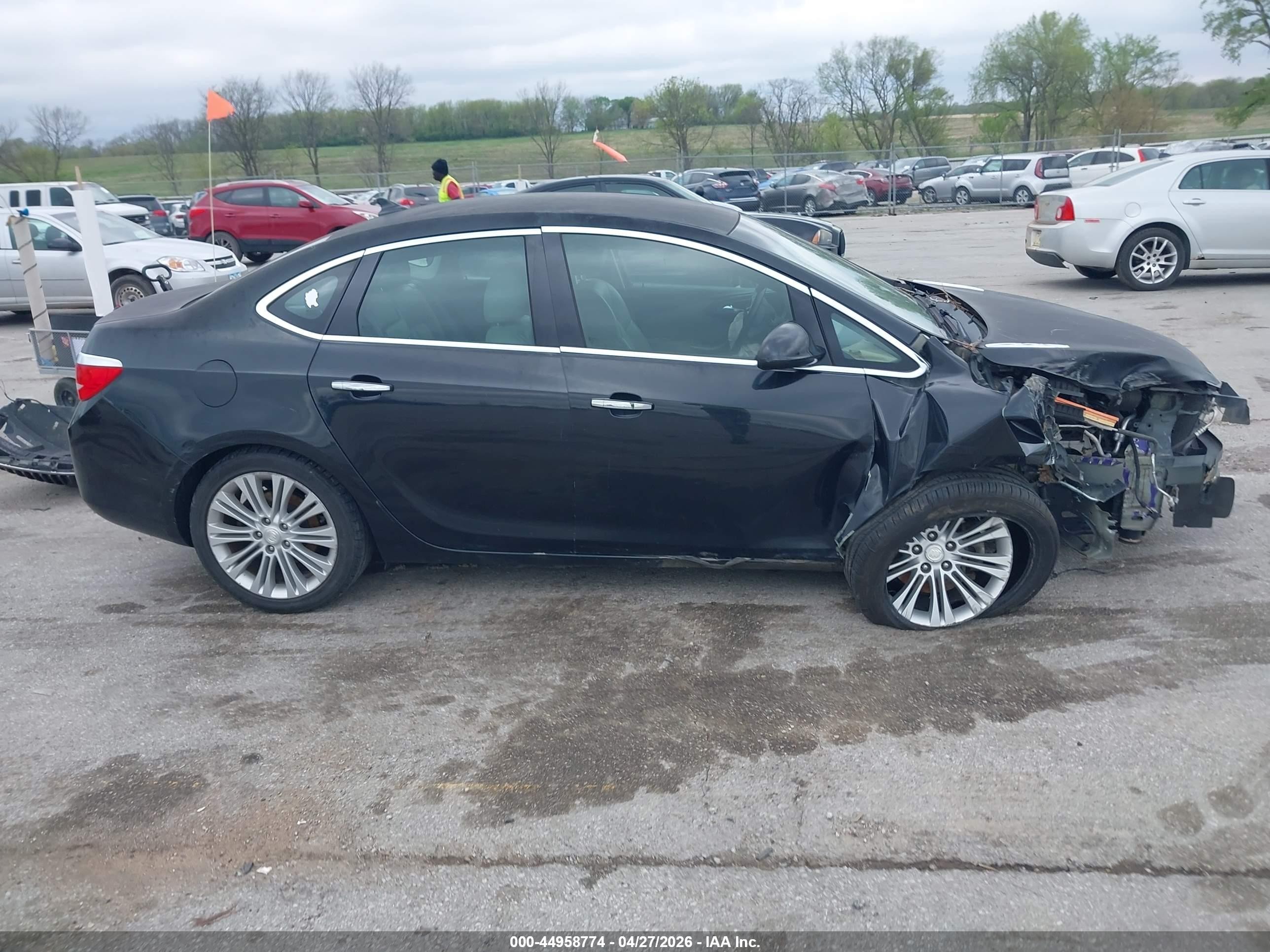 2013 Buick Verano   Black vin: 1G4PP5SK1D4257684