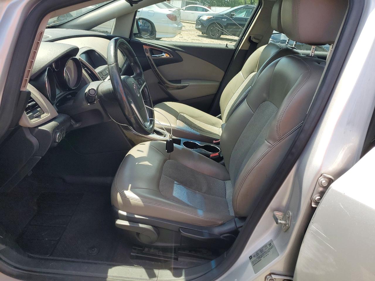 2012 Buick Verano Silver vin: 1G4PP5SK2C4209691