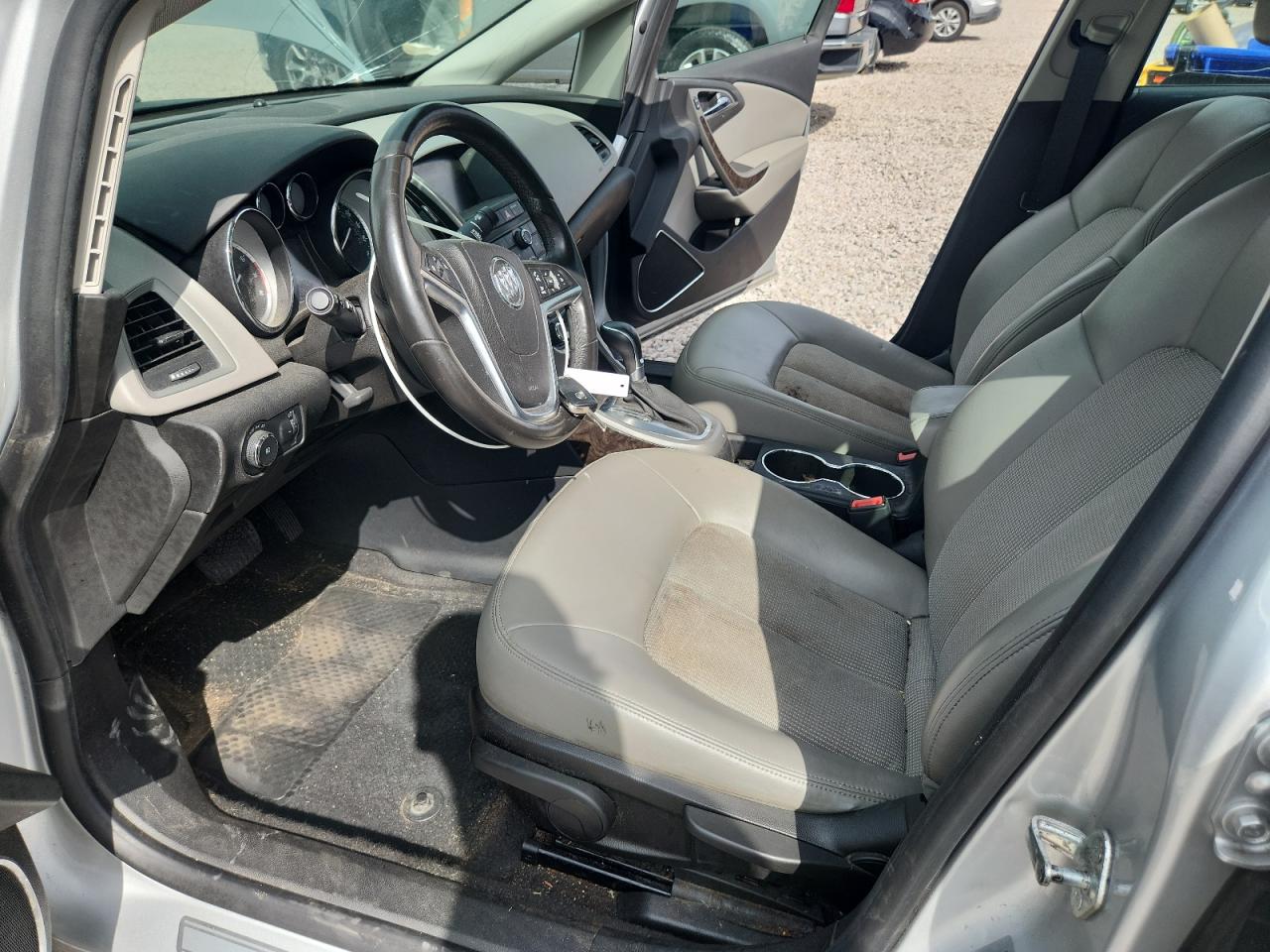 2013 Buick Verano Silver vin: 1G4PP5SK2D4235581