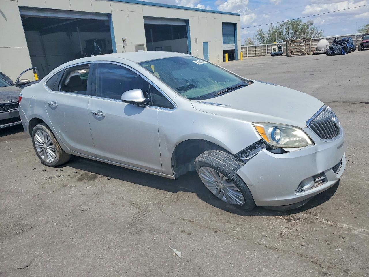 2014 Buick Verano Silver vin: 1G4PP5SK2E4160673