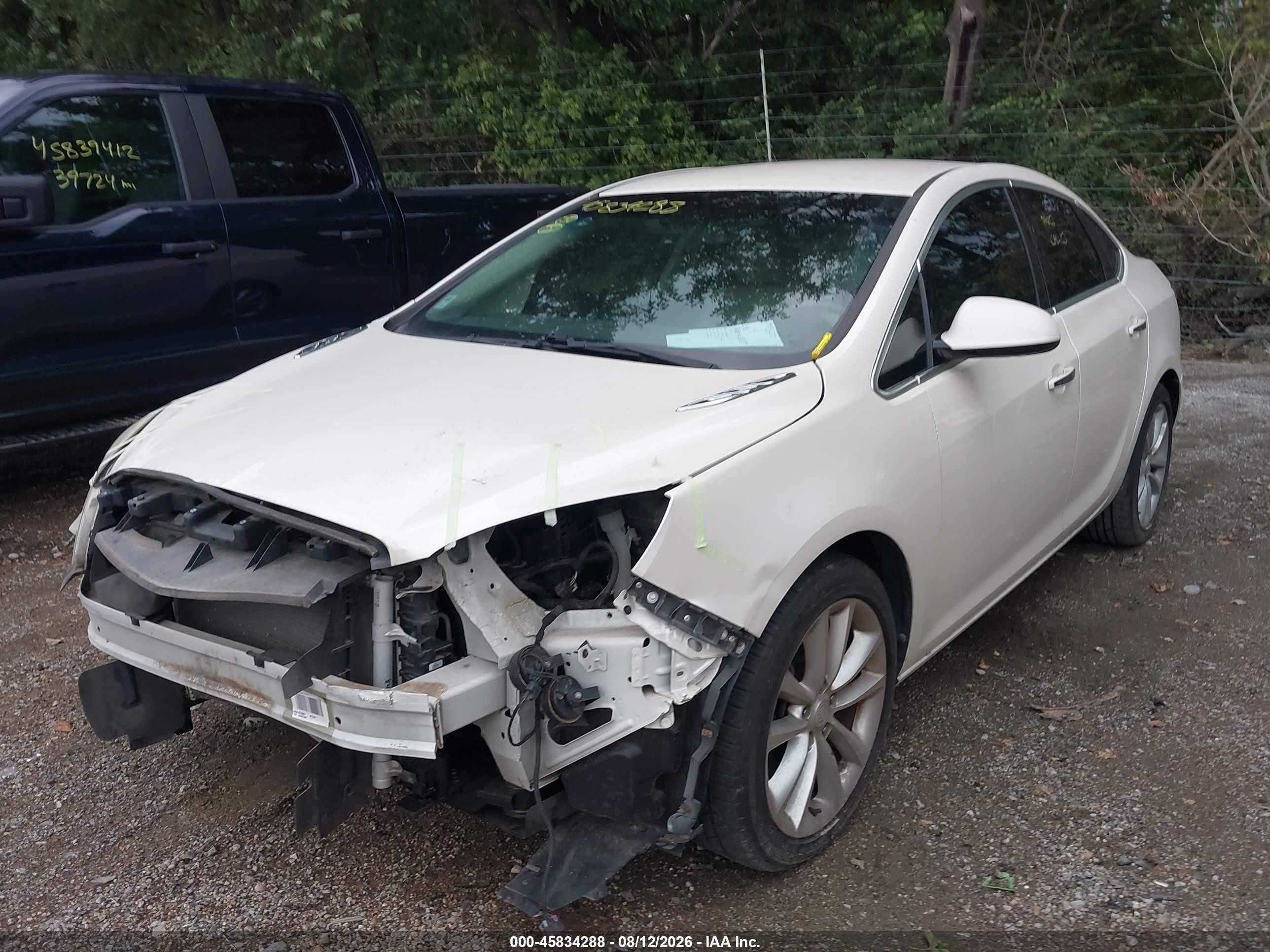 2012 Buick Verano   White vin: 1G4PP5SK3C4117165