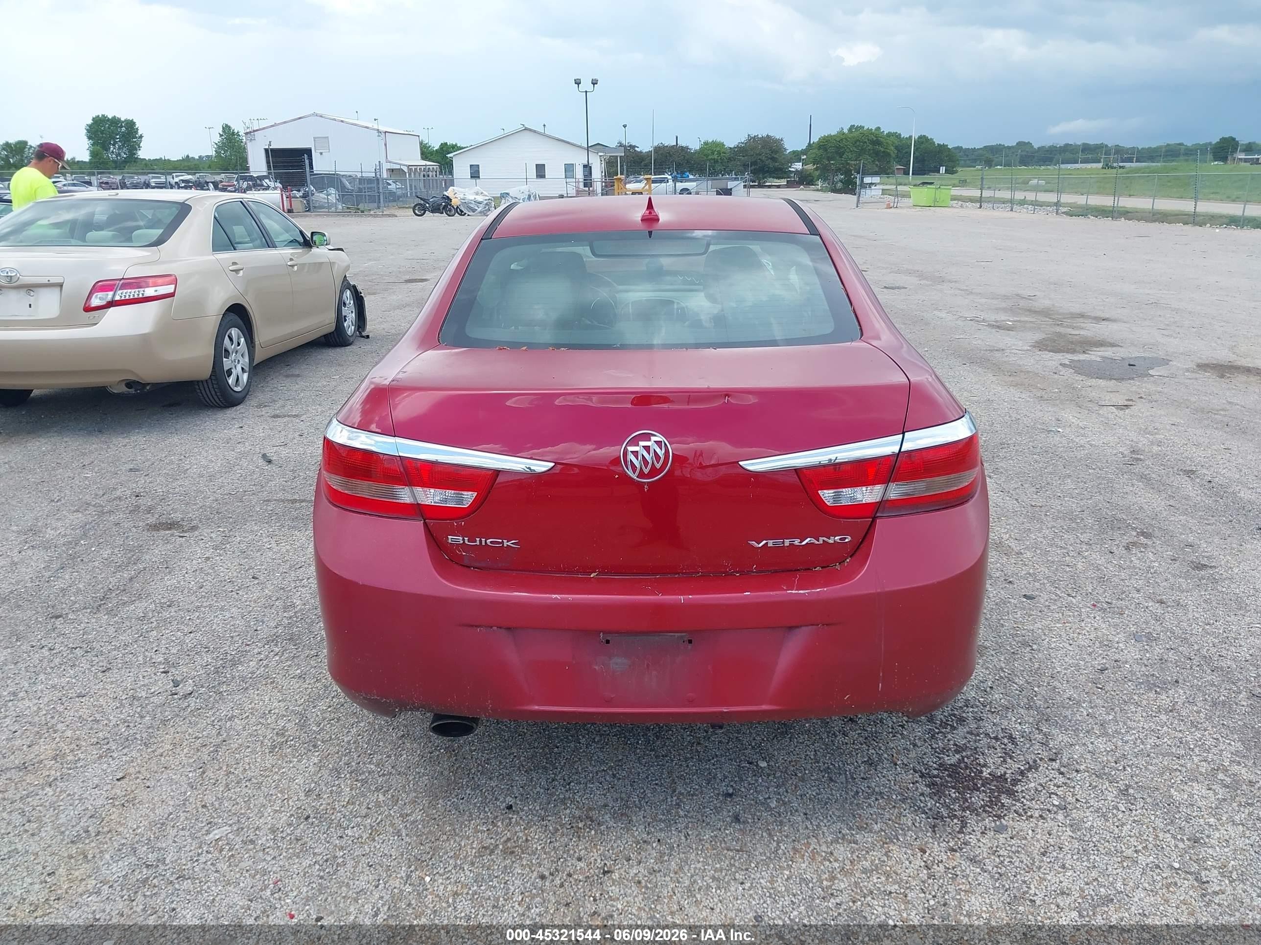 2012 Buick Verano   Red vin: 1G4PP5SK3C4201227