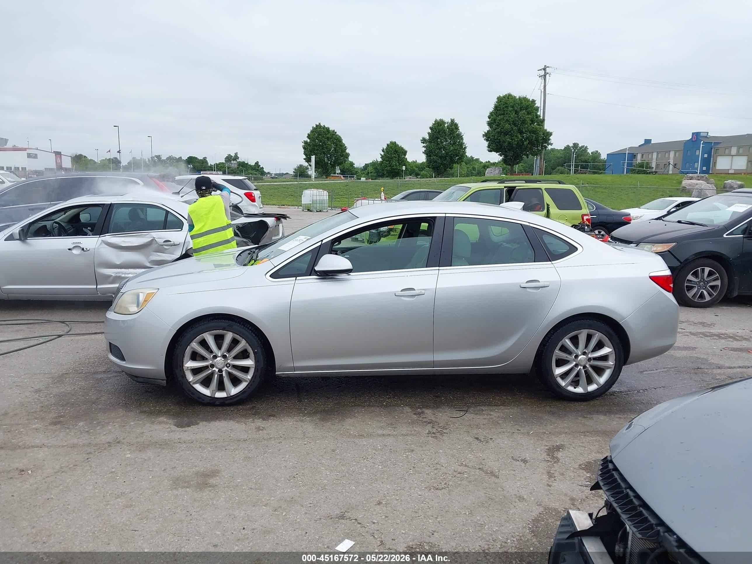 2015 Buick Verano   Silver vin: 1G4PP5SK3F4107997