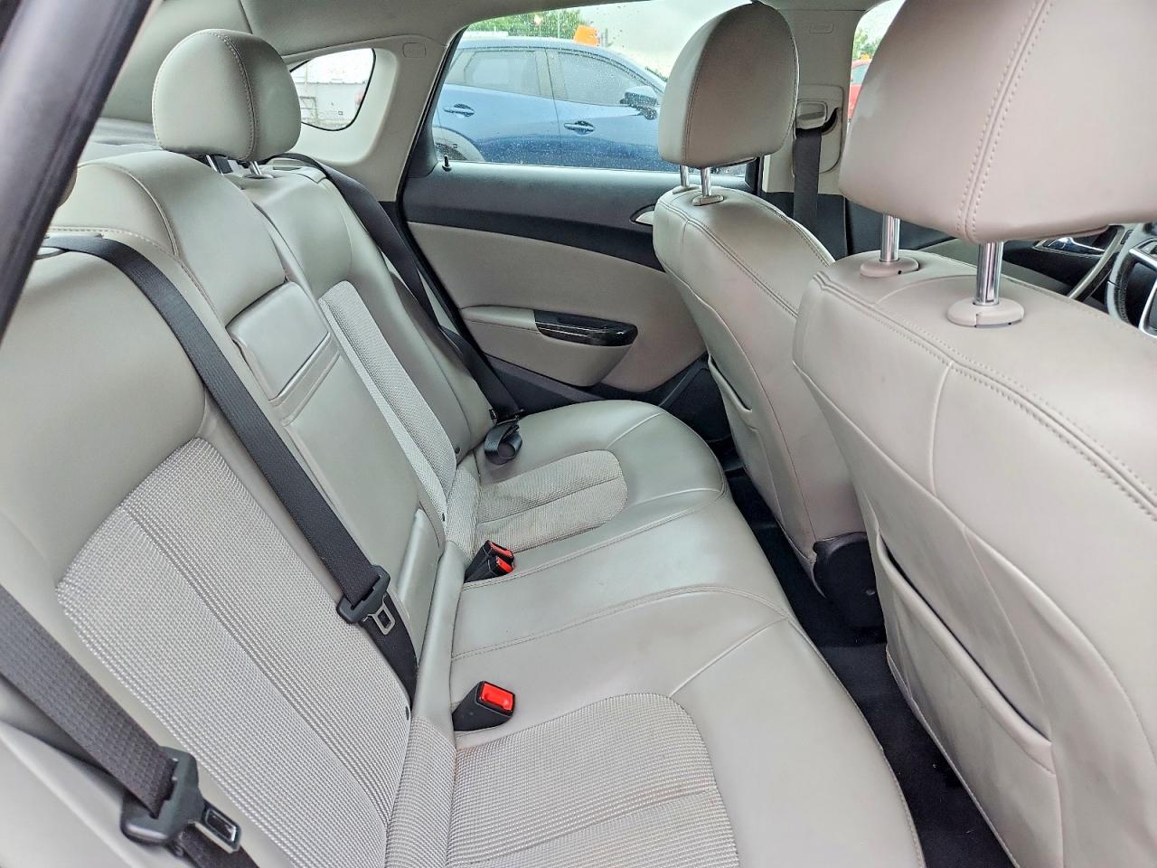 2015 Buick Verano Угольный vin: 1G4PP5SK3F4144595