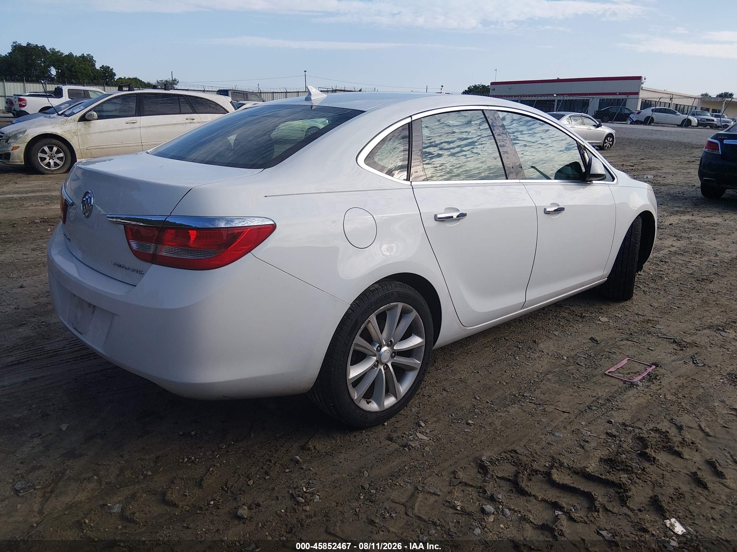 2013 Buick Verano White vin: 1G4PP5SK4D4154811