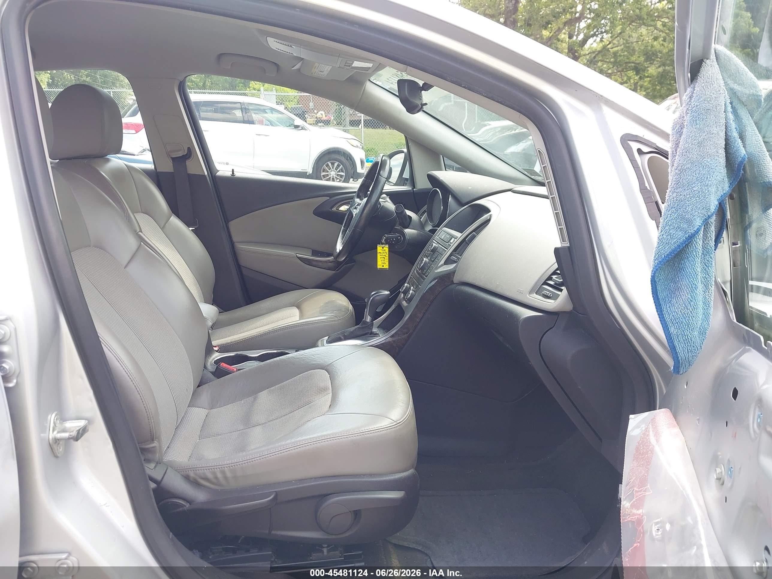 2013 Buick Verano   Silver vin: 1G4PP5SK4D4256965