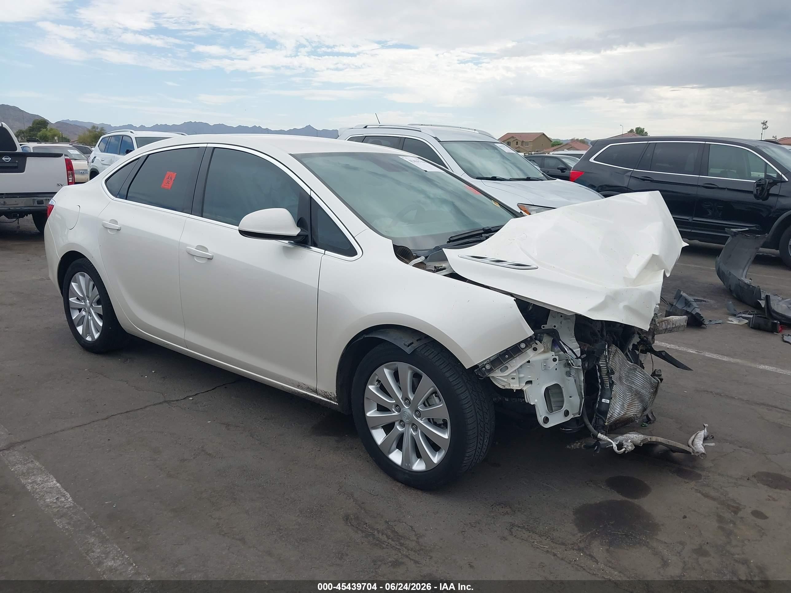 2015 Buick Verano   White vin: 1G4PP5SK4F4148199