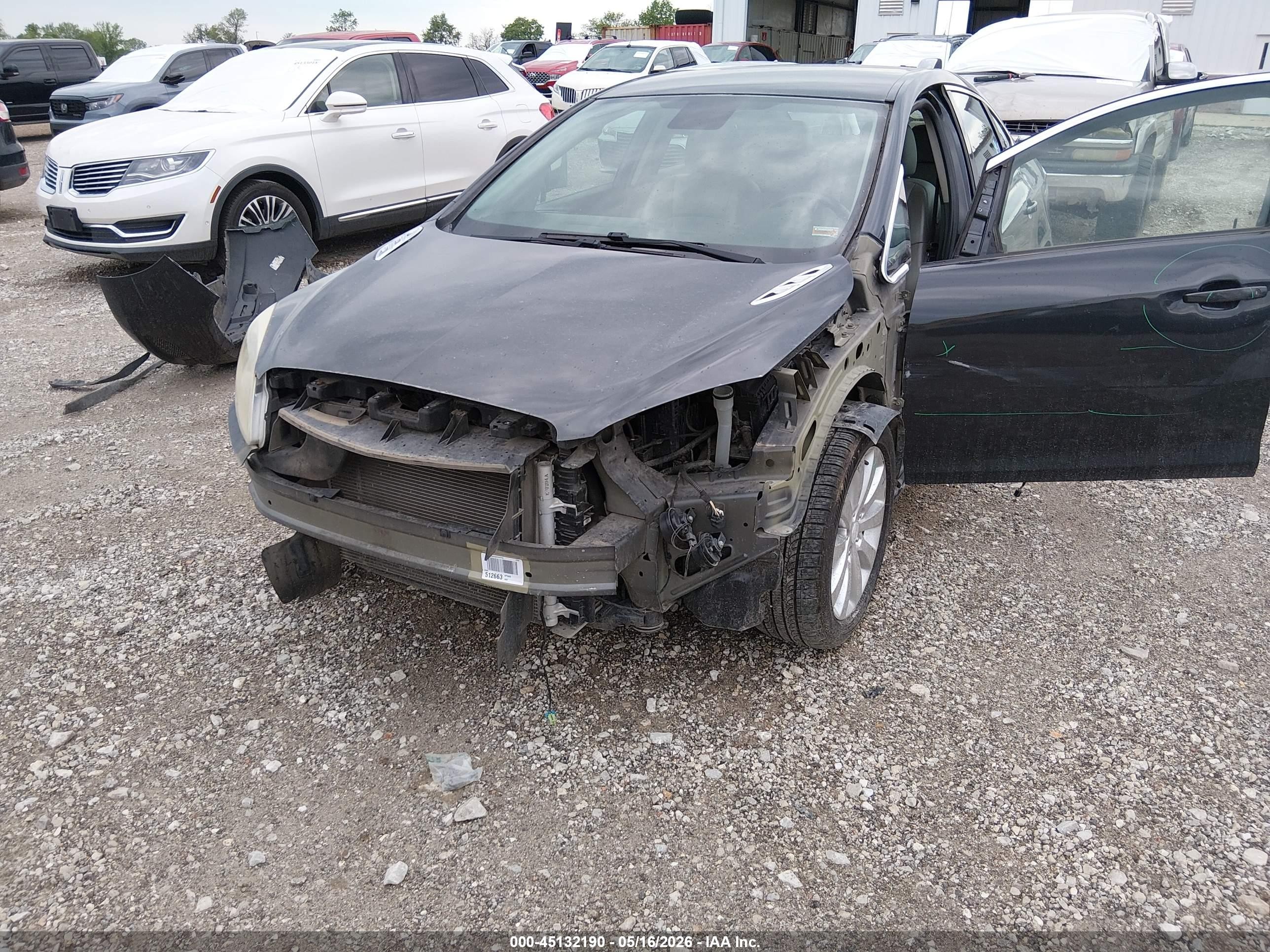 2015 Buick Verano   Черный vin: 1G4PP5SK4F4174222
