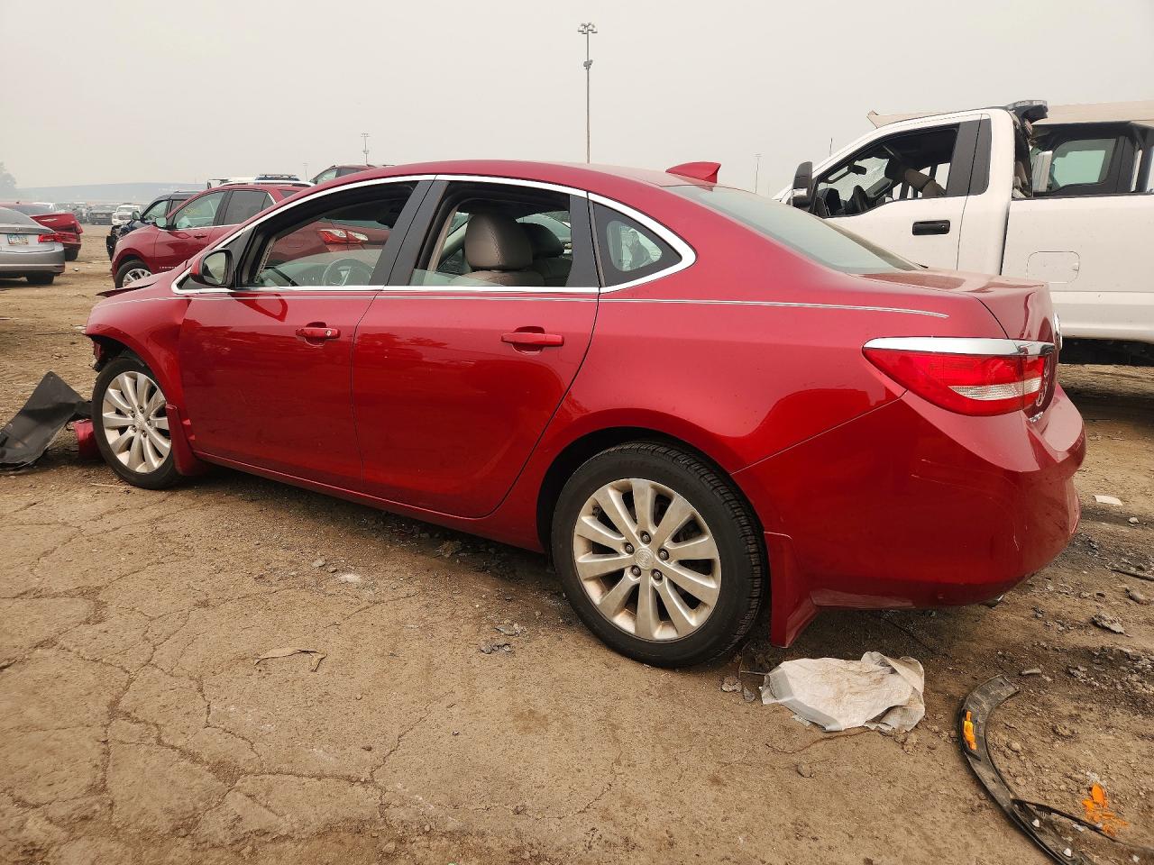 2016 Buick Verano Red vin: 1G4PP5SK4G4164680