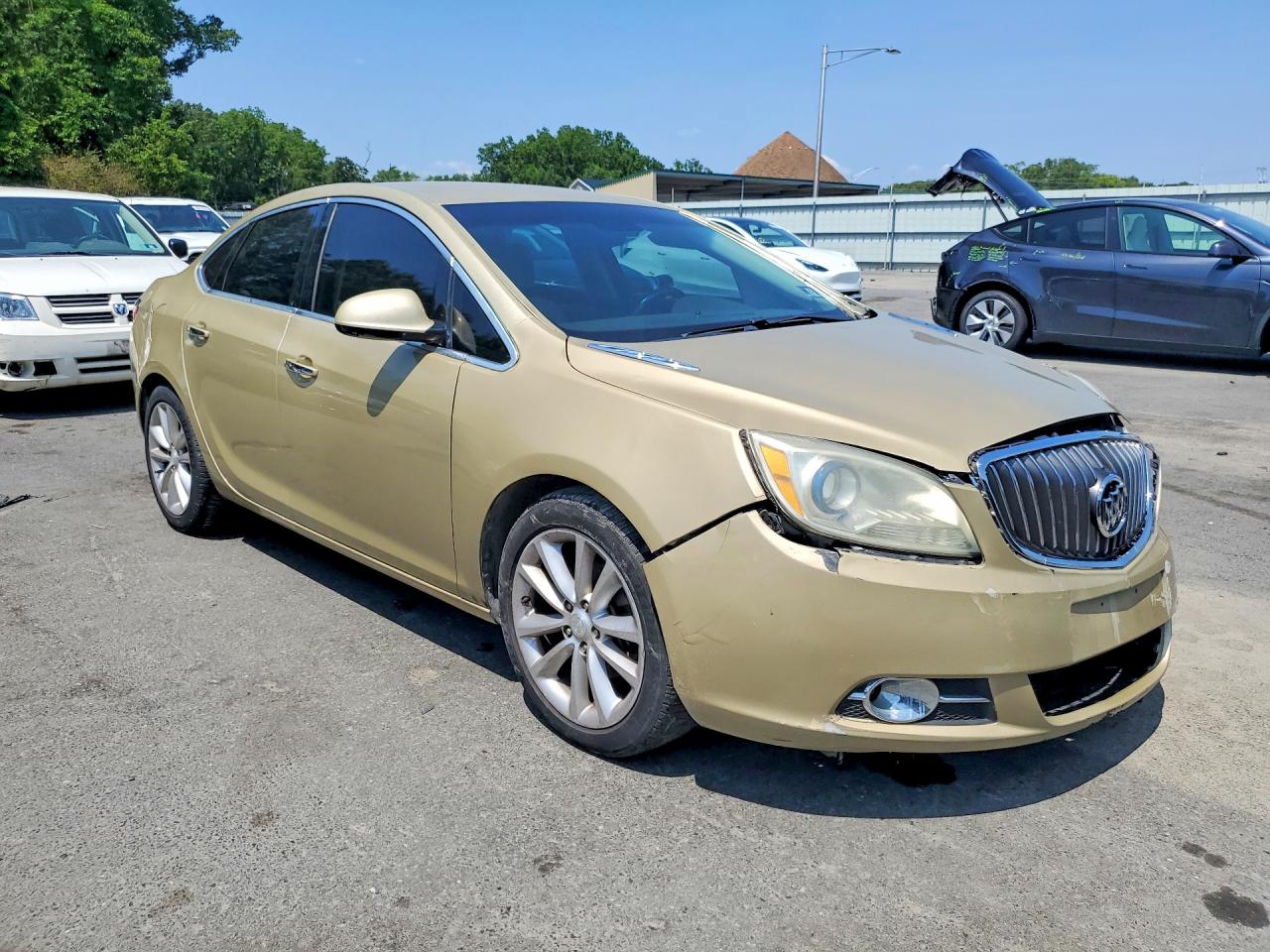 2013 Buick Verano Gold vin: 1G4PP5SK5D4257624