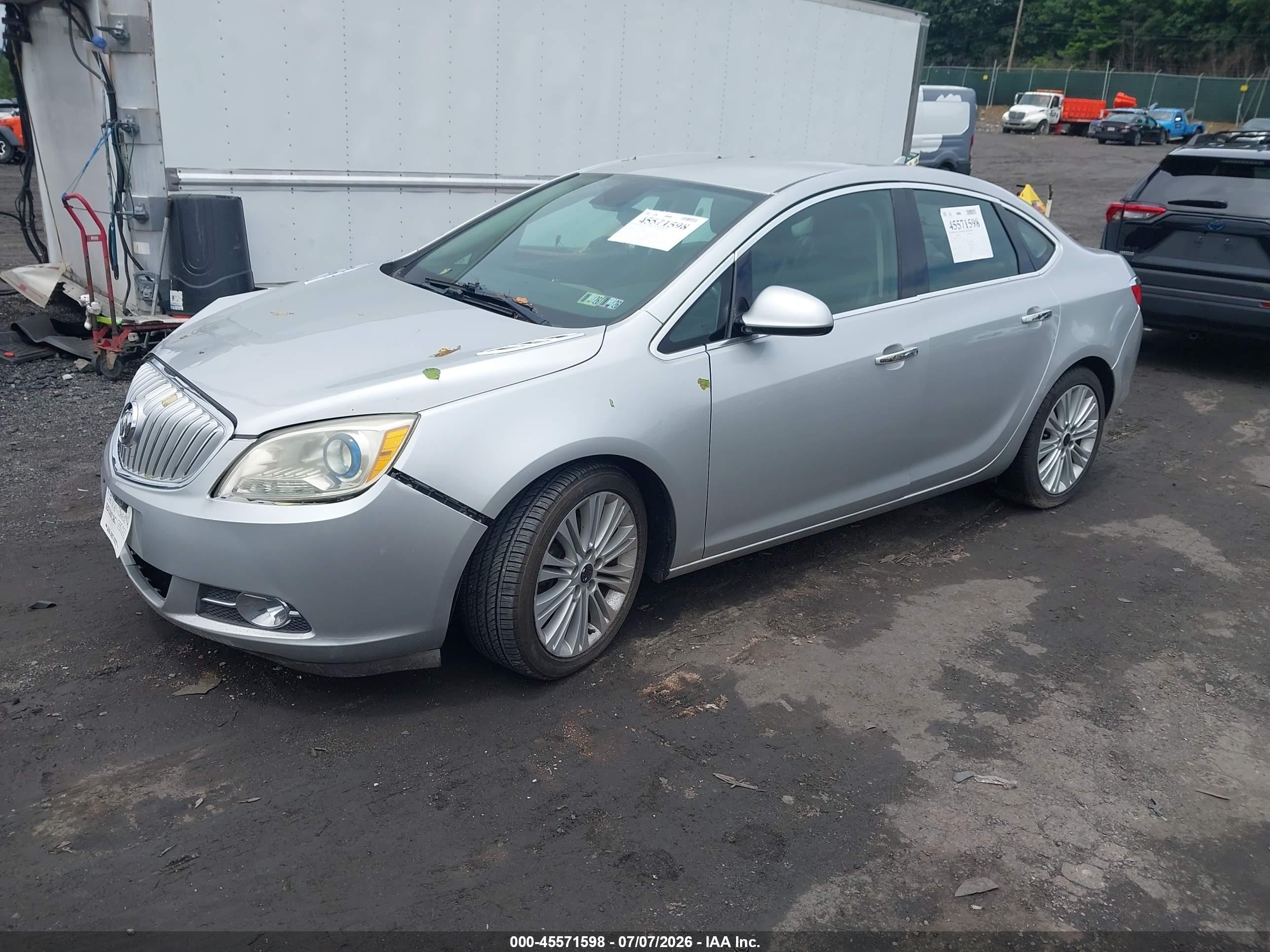 2014 Buick Verano   Silver vin: 1G4PP5SK5E4157914