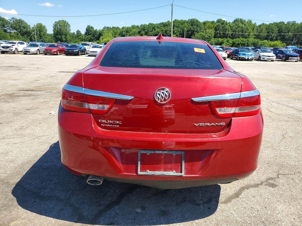 2015 Buick Verano Red vin: 1G4PP5SK5F4196259