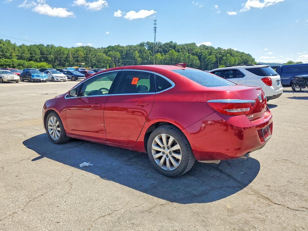 2015 Buick Verano Red vin: 1G4PP5SK5F4196259